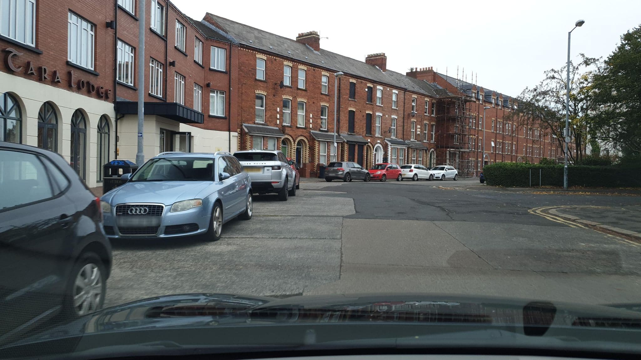 Street view near Tara Lodge, Belfast