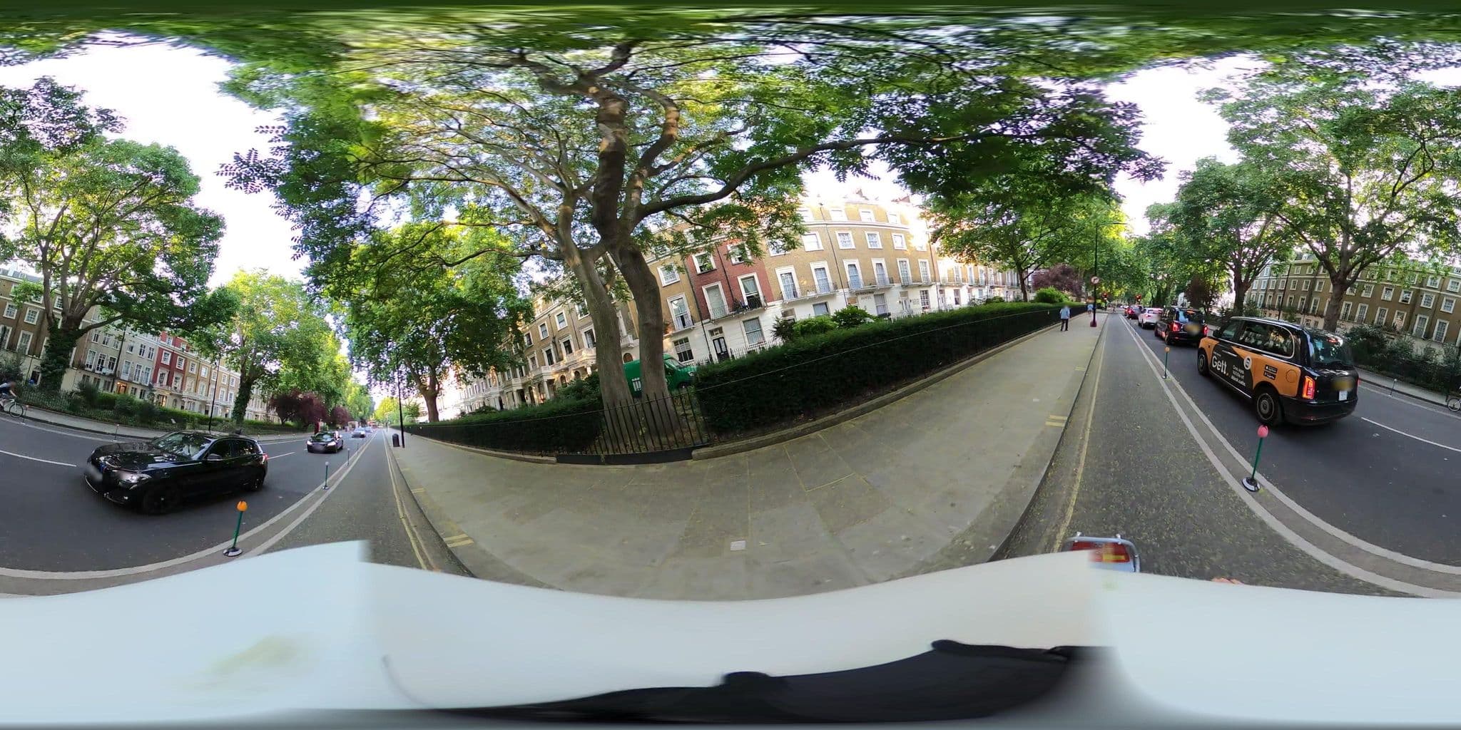 Street view near The Beverley House Hotel, Hyde Park