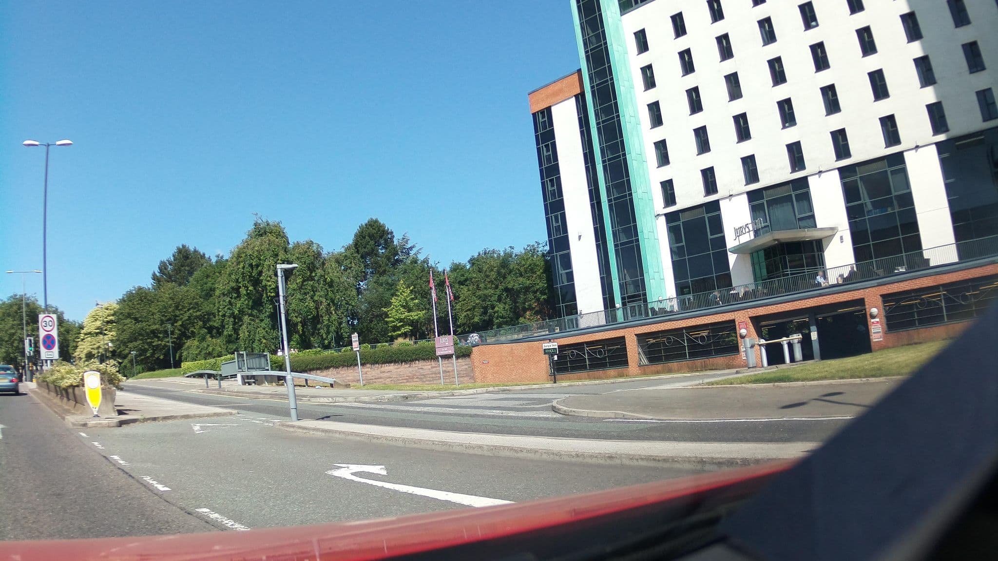 Street view near Leonardo Hotel Derby, Derby — © southglos (CC BY-SA · Mapillary)