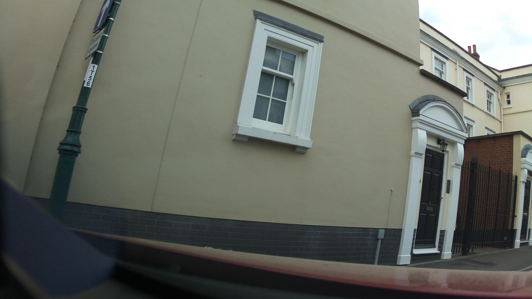 Street view near Hart's Hotel, Nottingham — © southglos (CC BY-SA · Mapillary)