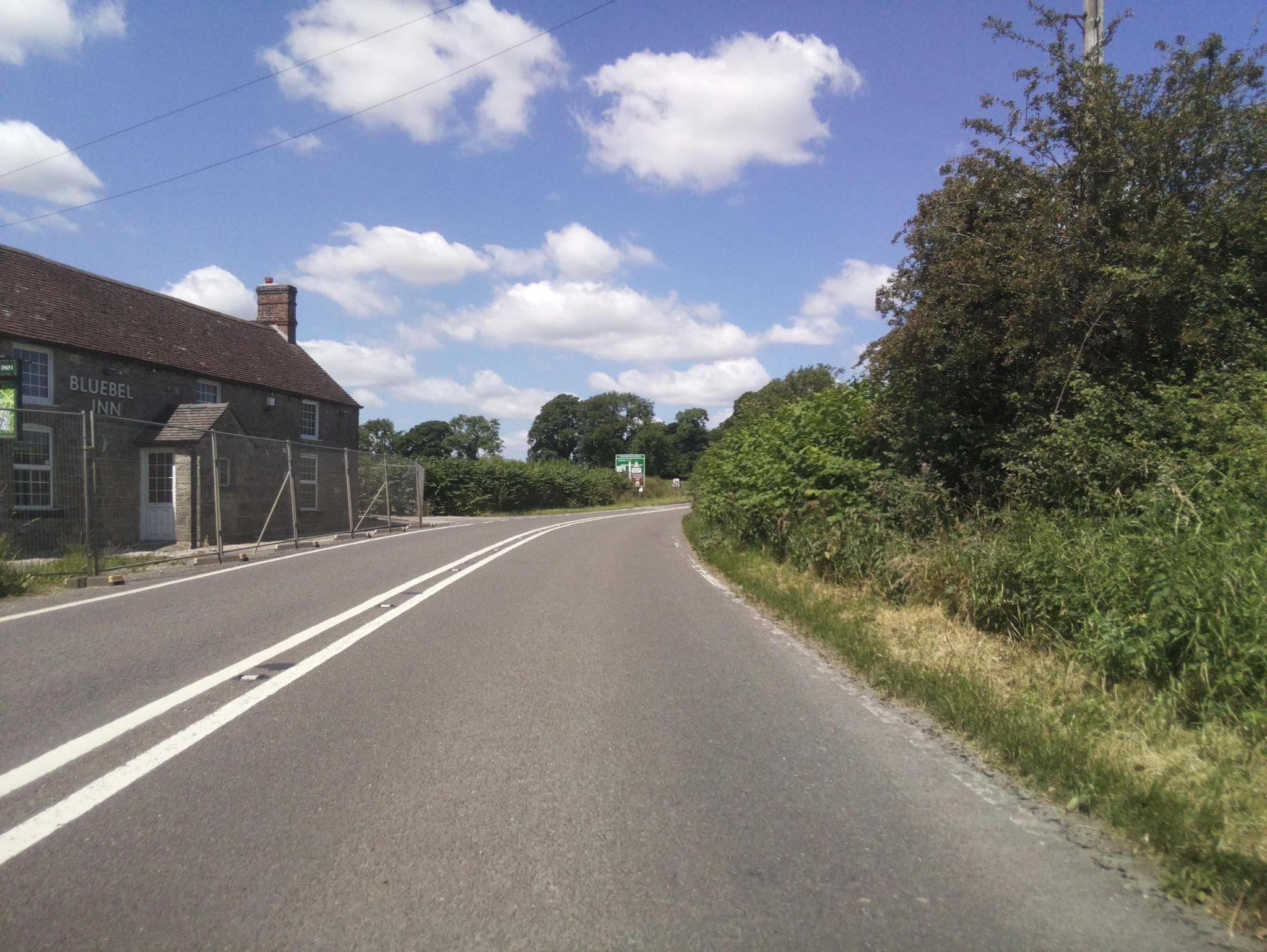 Street view near Dovedale Manor, Ashbourne — © southglos (CC BY-SA · Mapillary)