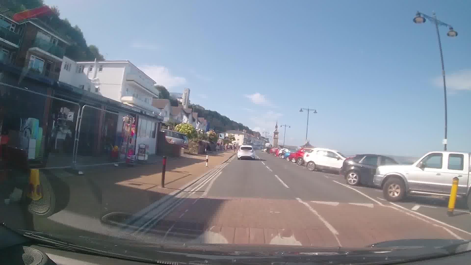 Street view near Keats Green Hotel, Shanklin — © trigpoint (CC BY-SA · Mapillary)
