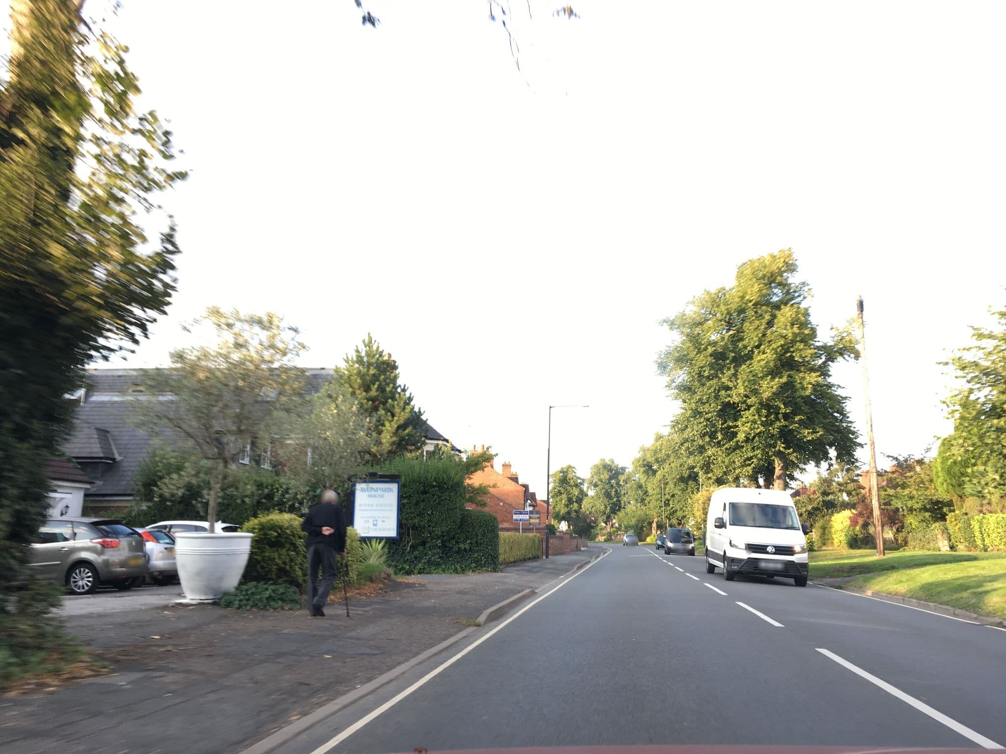 Street view near Avon Park Guest House, Stratford-upon-Avon — © southglos (CC BY-SA · Mapillary)