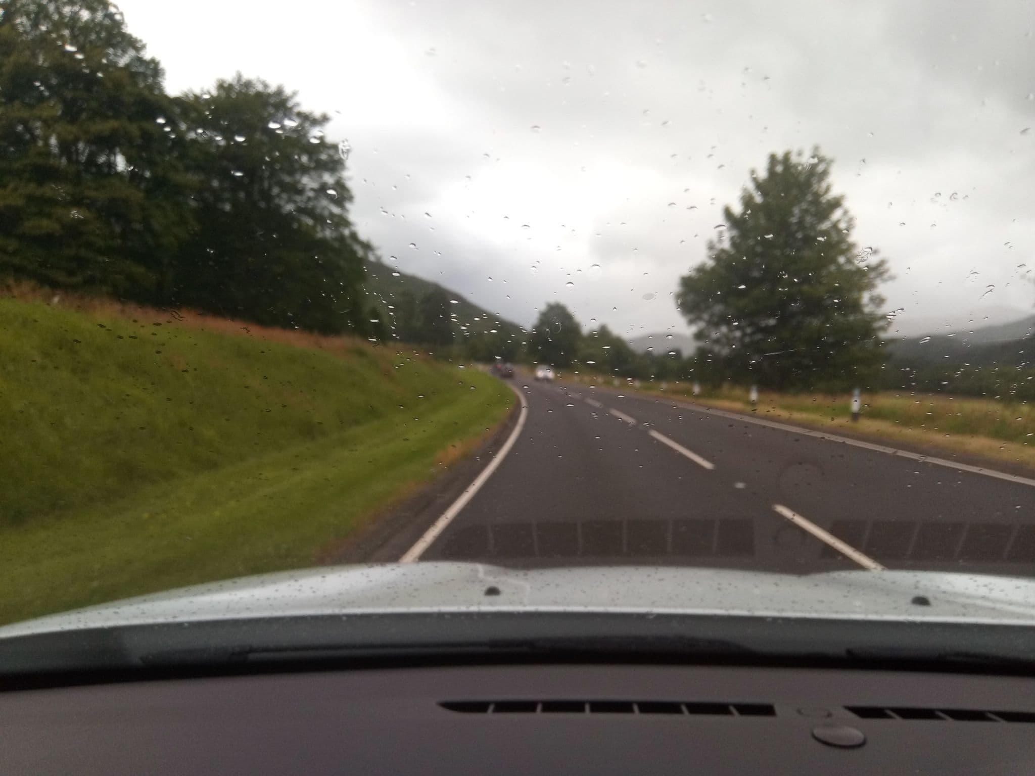 Street view near Suie Hunting Lodge Hotel, Callander — © victuallers (CC BY-SA · Mapillary)