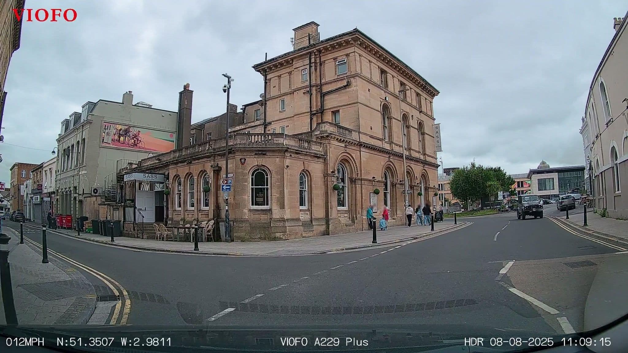 Street view near Royal Hotel, Weston-super-Mare — © RyanBush (CC BY-SA · Mapillary)