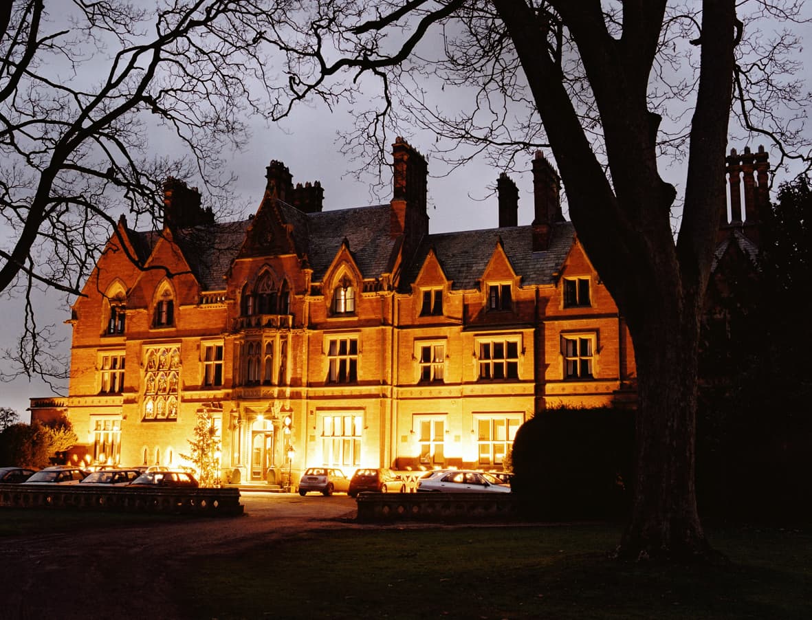 Wroxall Abbey (via Wikimedia Commons, Public domain)