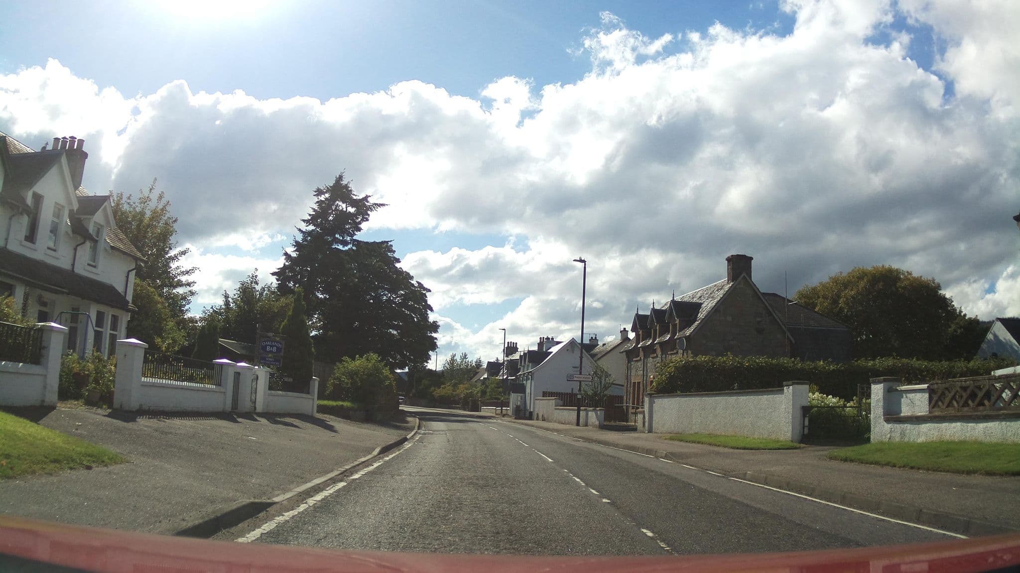 Street view near Oaklands B&B, Drumnadrochit — © southglos (CC BY-SA · Mapillary)