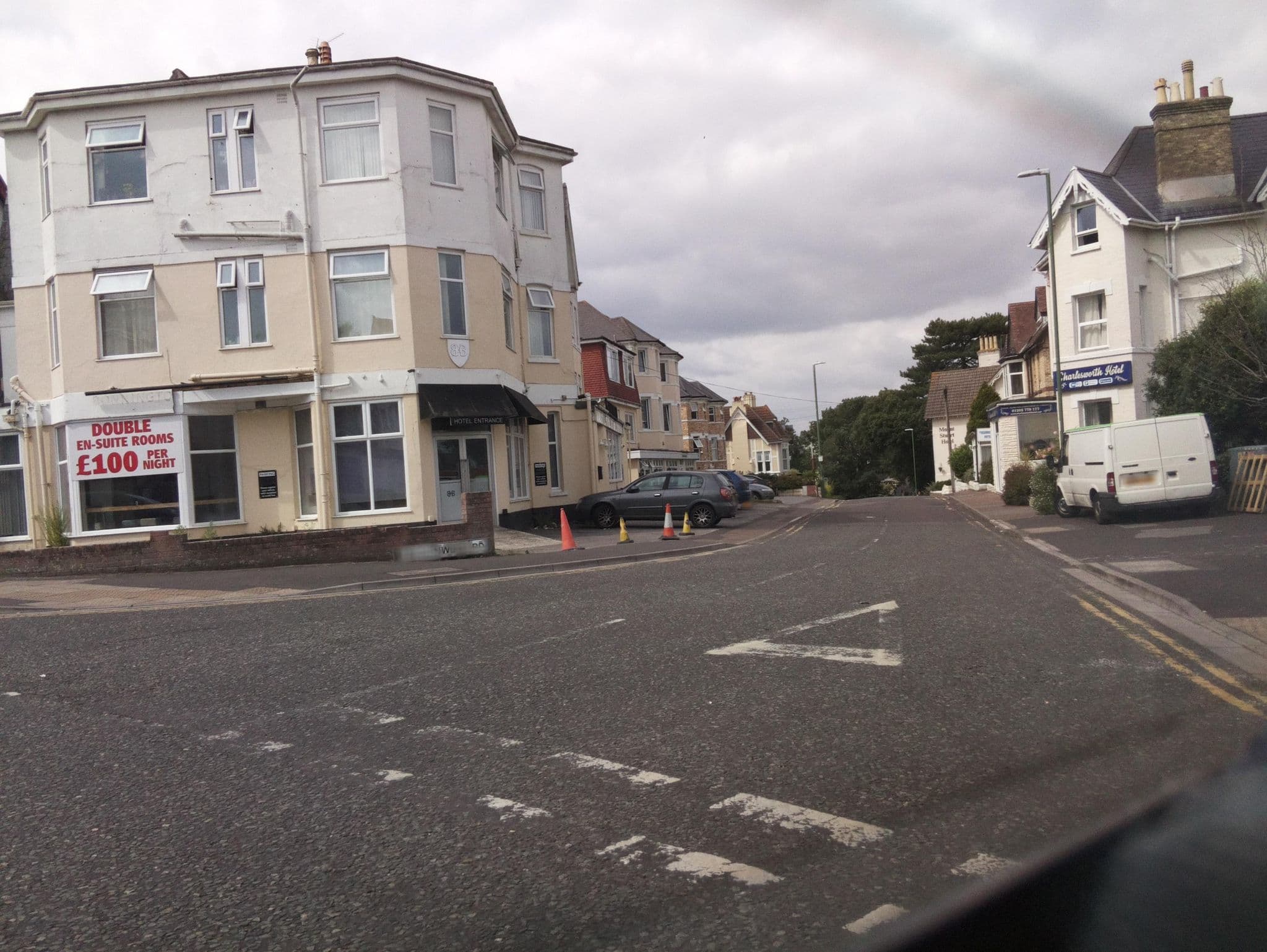Street view near Charlesworth Hotel, Bournemouth — © southglos (CC BY-SA · Mapillary)