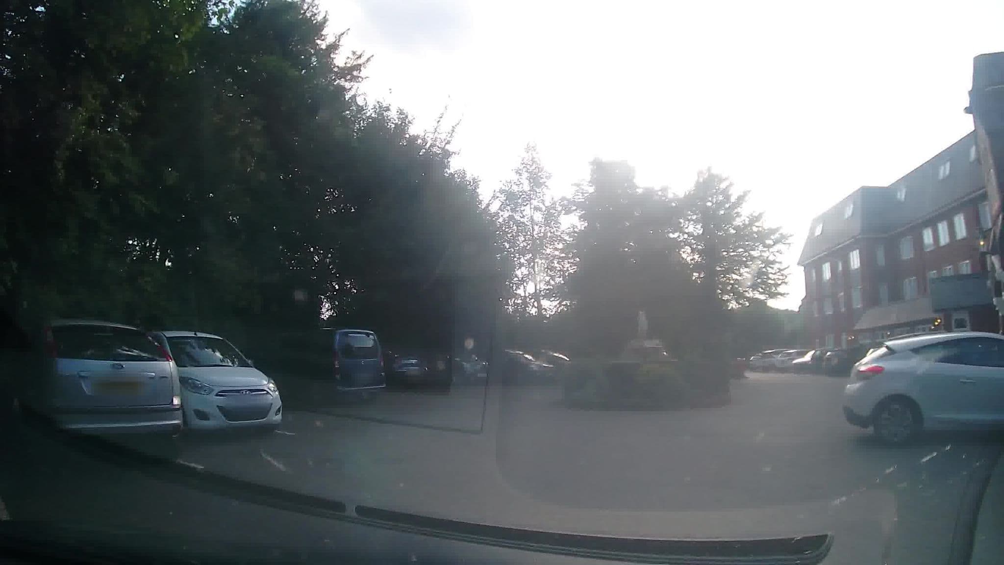 Street view near Abbots Barton Hotel, Canterbury — © trigpoint (CC BY-SA · Mapillary)