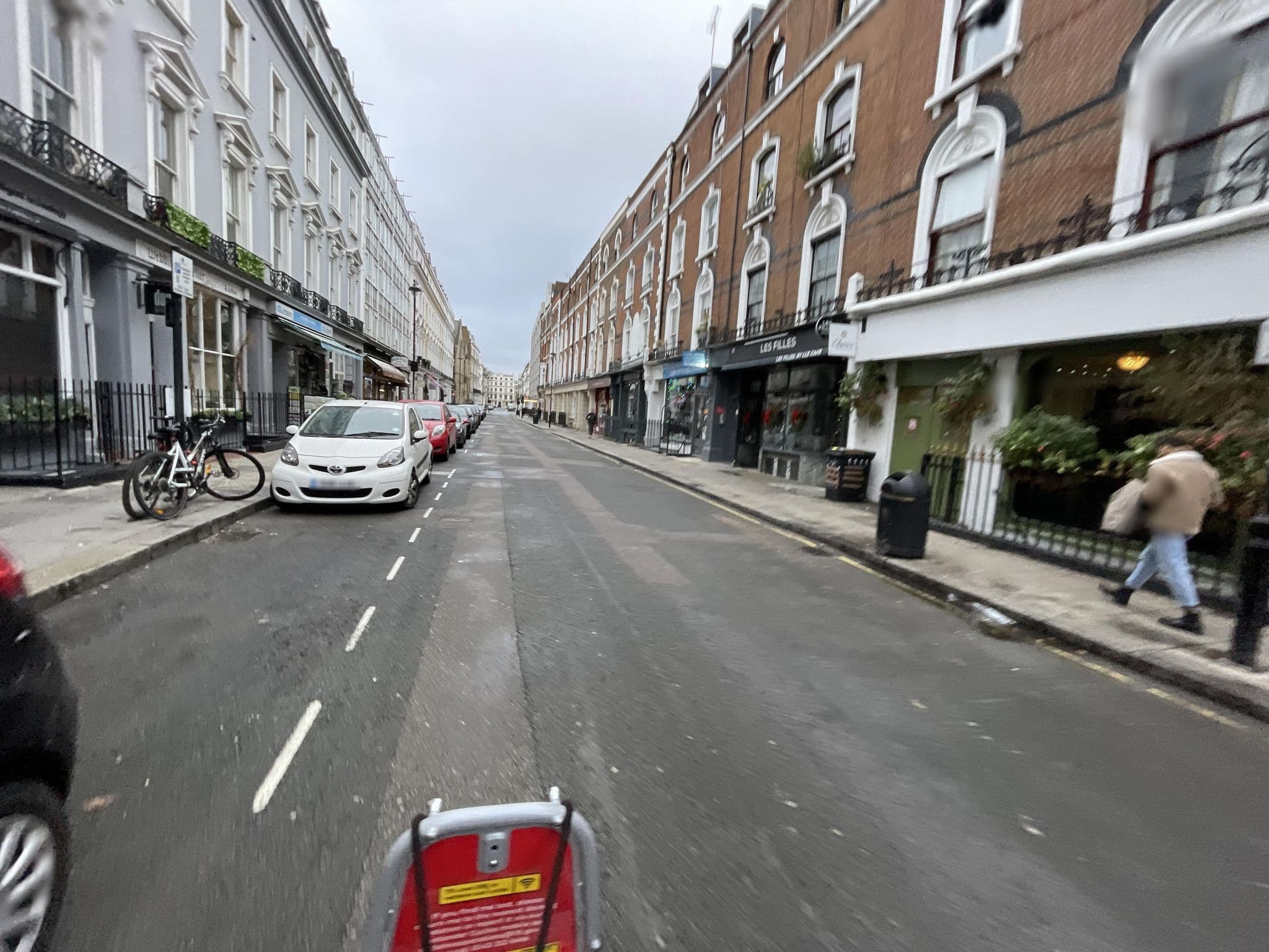 Street view near OYO Elysee Hotel, Bayswater — © asturksever (CC BY-SA · Mapillary)