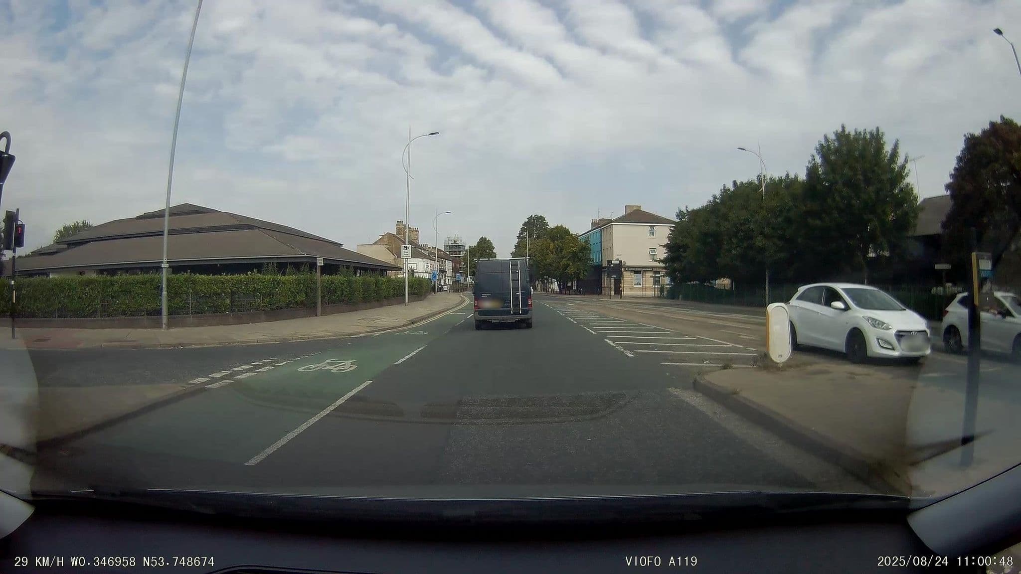 Street view near Campanile, Kingston upon Hull — © aidan573 (CC BY-SA · Mapillary)