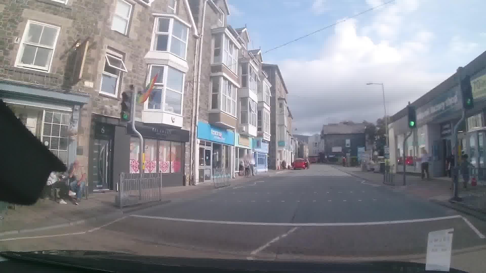 Street view near Tal-y-don Hotel, Barmouth — © trigpoint (CC BY-SA · Mapillary)
