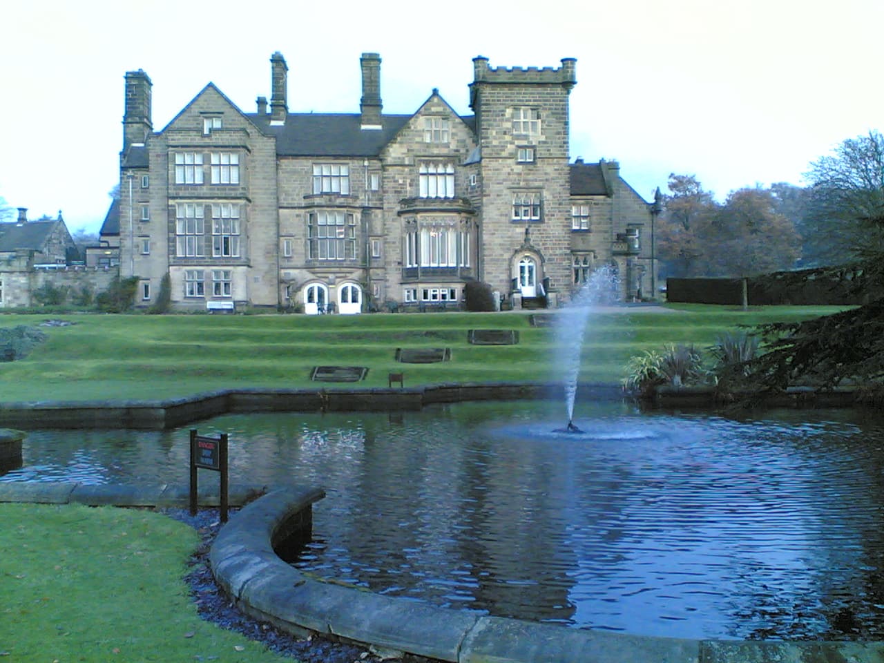 Breadsall Priory (via Wikimedia Commons, CC BY-SA 2.0)
