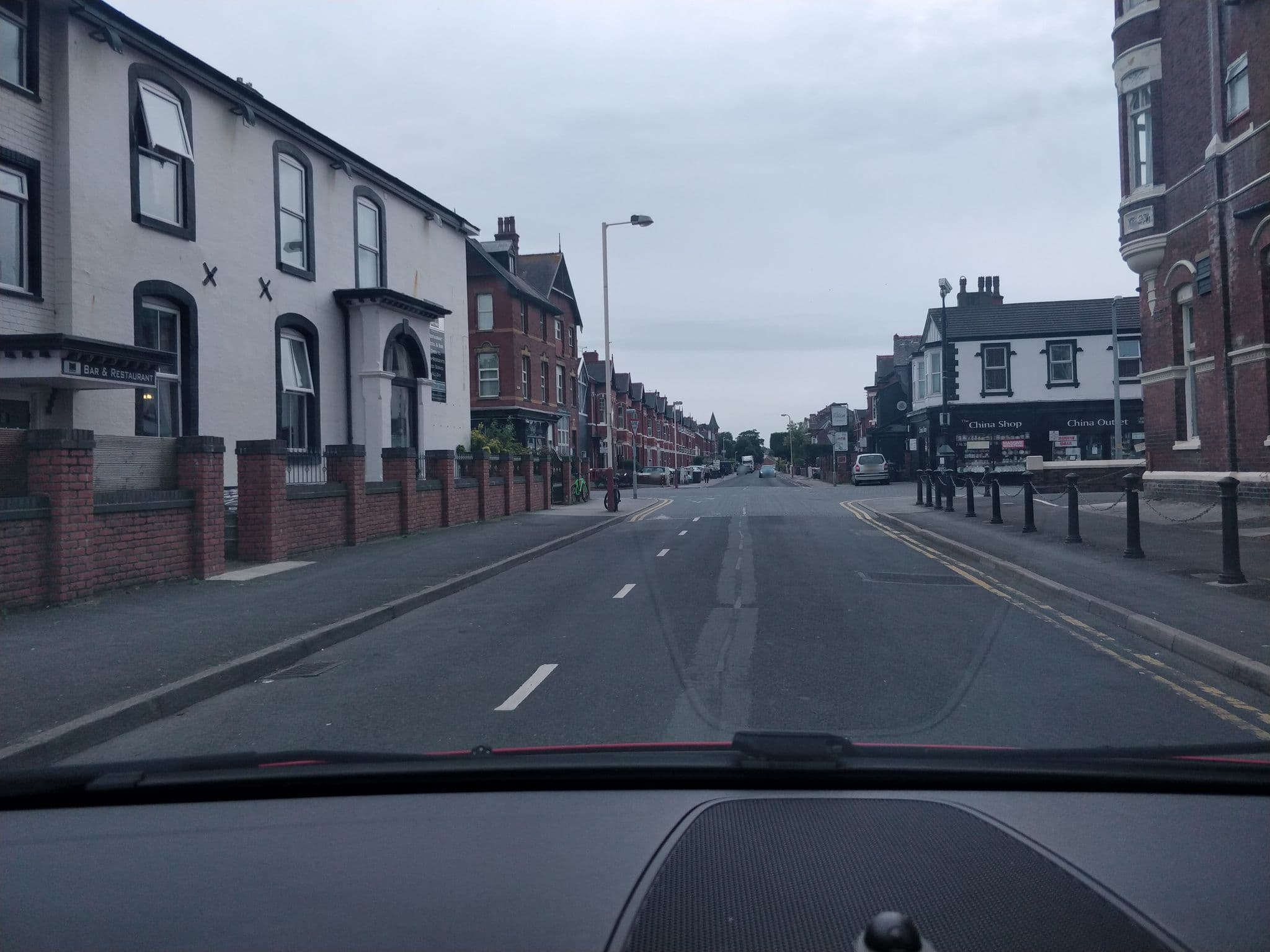Street view near Metro Hotel, Southport — © davidsong (CC BY-SA · Mapillary)