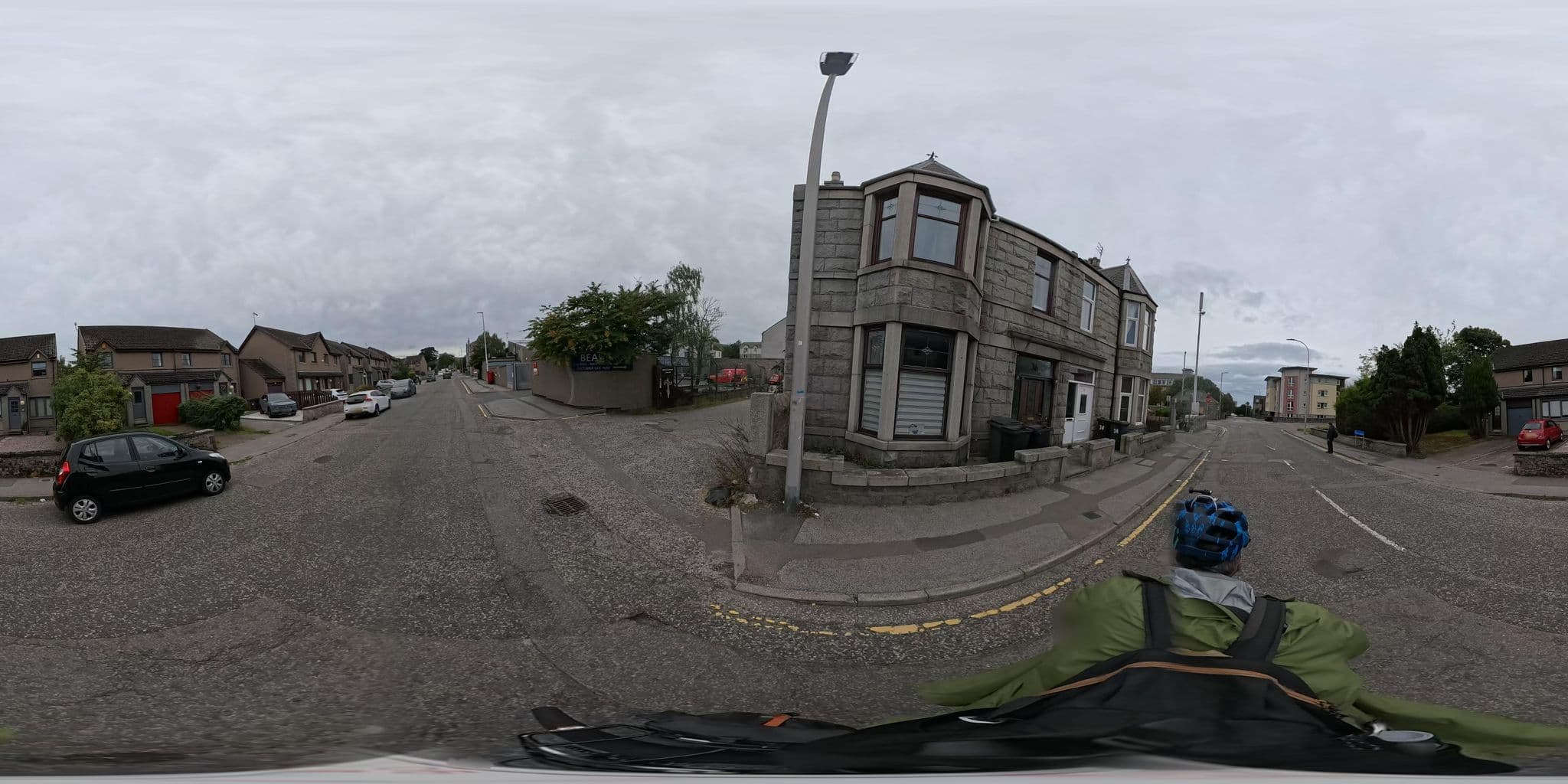 Street view near Ashgrove Guest House, Aberdeen — © coetserw (CC BY-SA · Mapillary)