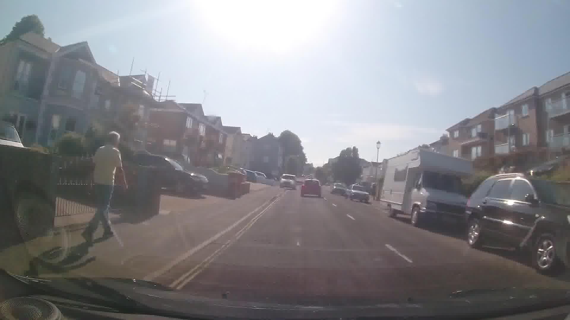 Street view near Palm Court Hotel, Shanklin — © trigpoint (CC BY-SA · Mapillary)