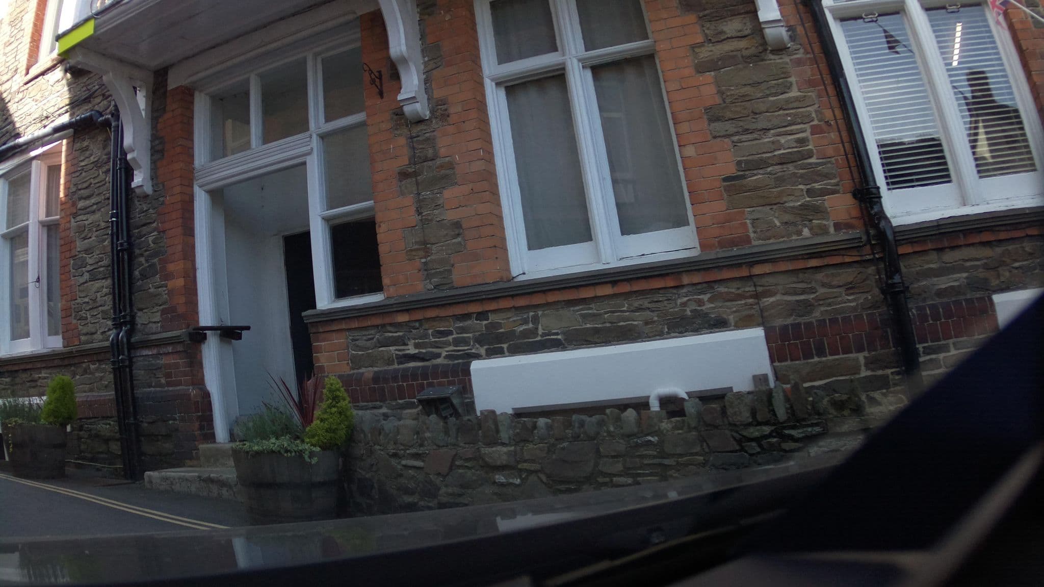 Street view near Valley of Rocks Hotel, Lynton — © southglos (CC BY-SA · Mapillary)