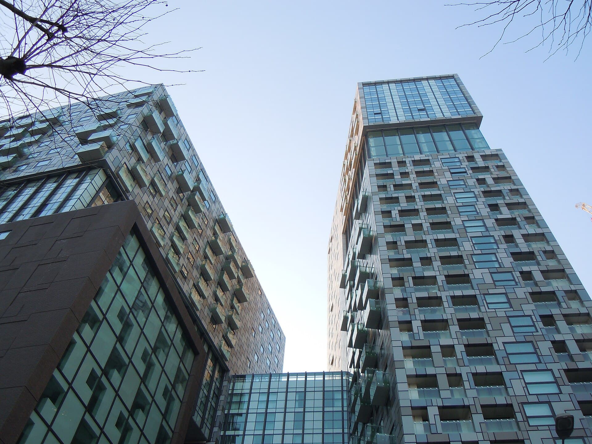 Lincoln Plaza London, Curio Collection by Hilton (via Wikimedia Commons, CC BY-SA 4.0)