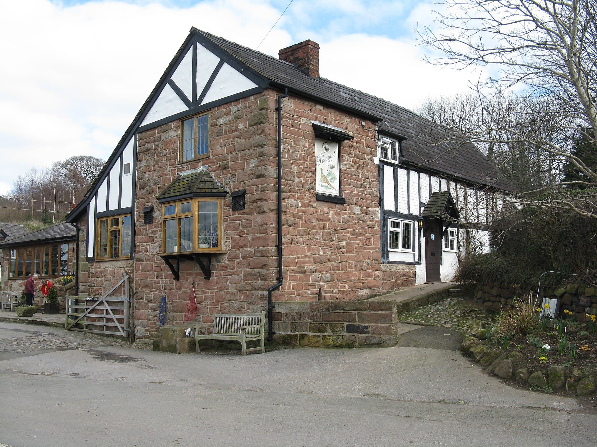 Pheasant Inn (via Wikimedia Commons, CC BY-SA 2.0)