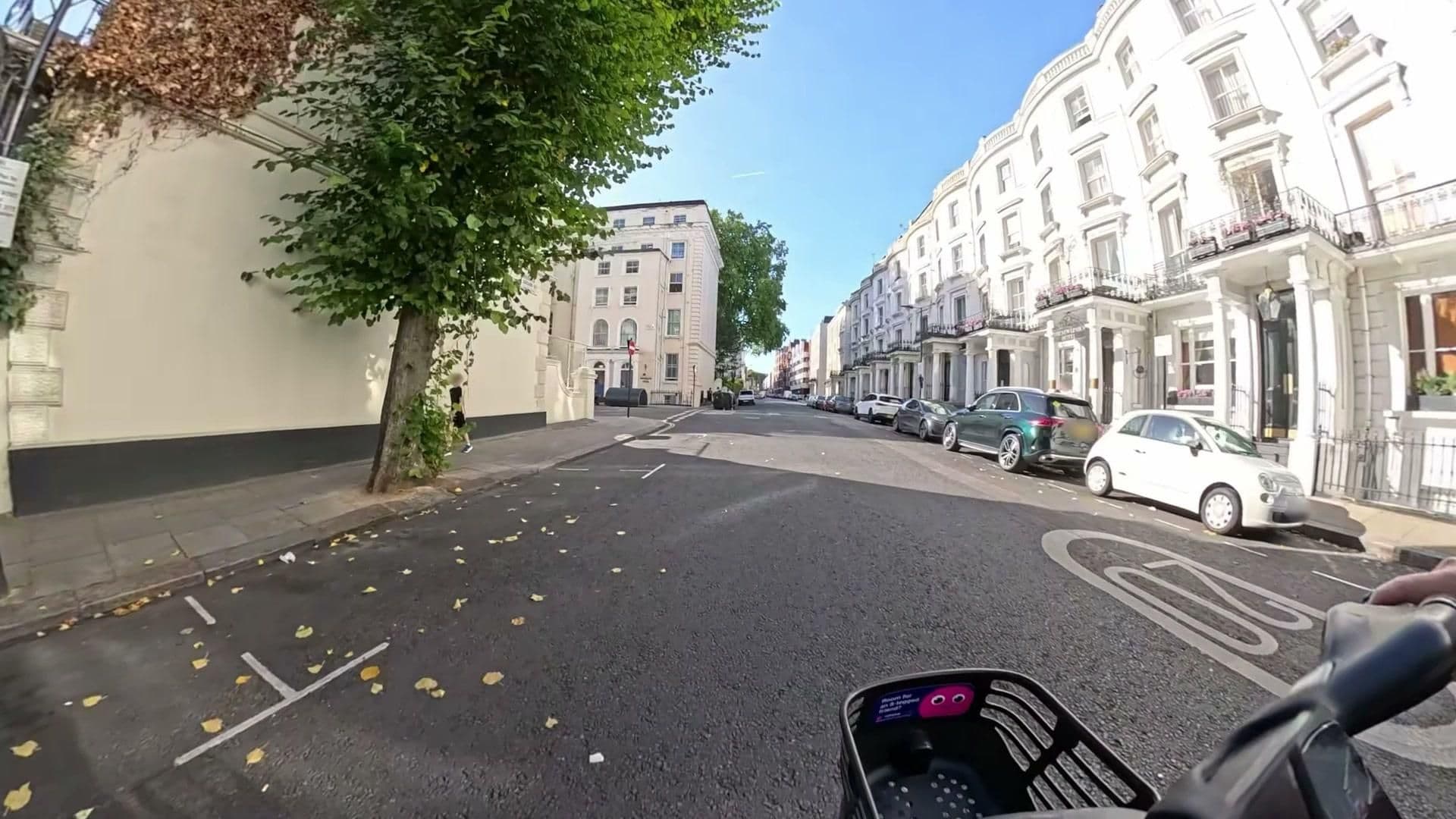 Street view near Onefam Notting Hill Hostel London, Lancaster Gate — © athuler (CC BY-SA · Mapillary)