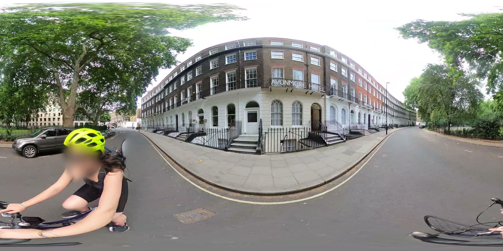 Street view near Judd Hotel, King's Cross — © cernbyln (CC BY-SA · Mapillary)