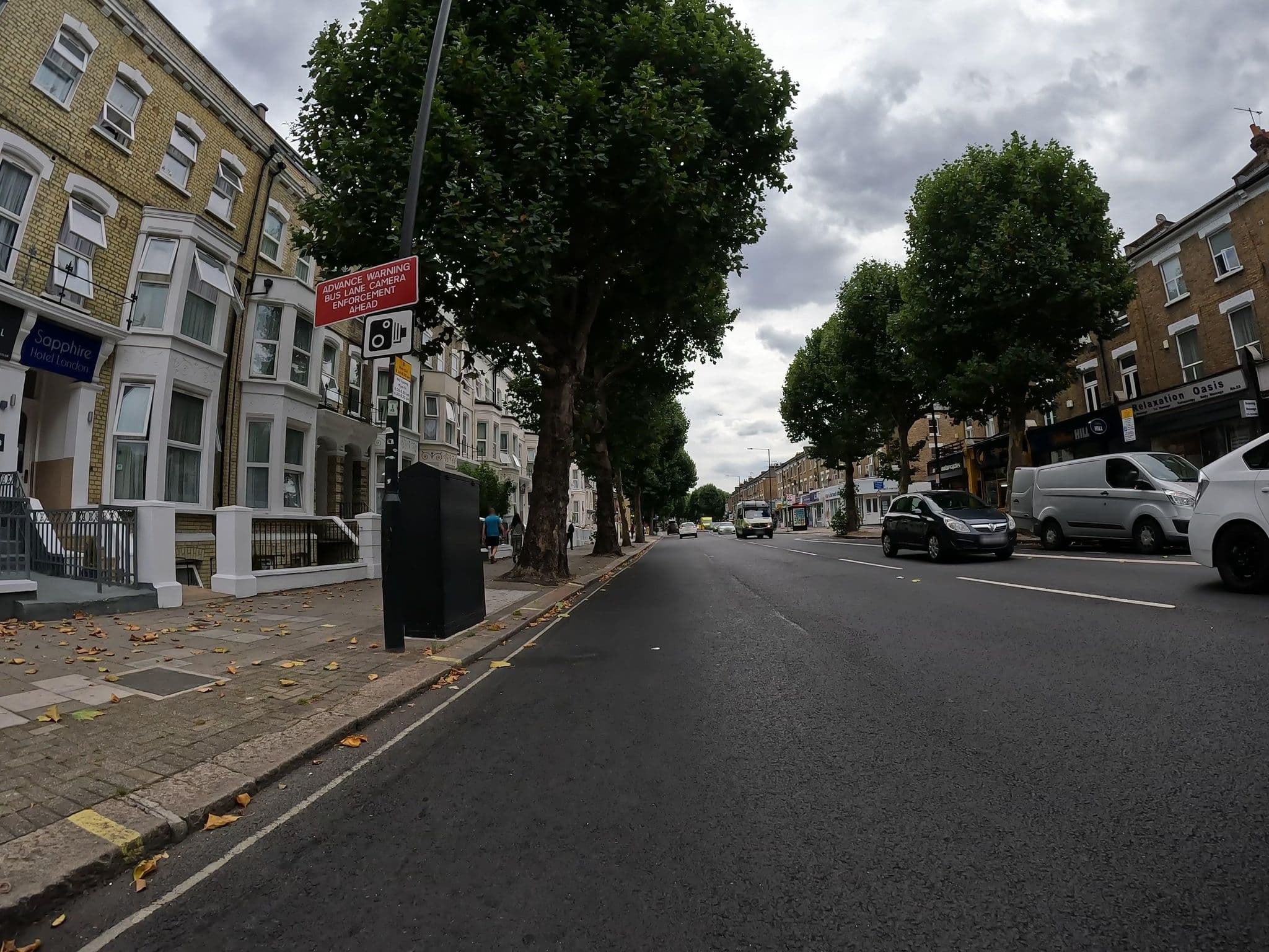 Street view near Comfotel PRPL, Shepherds Bush — © erias (CC BY-SA · Mapillary)