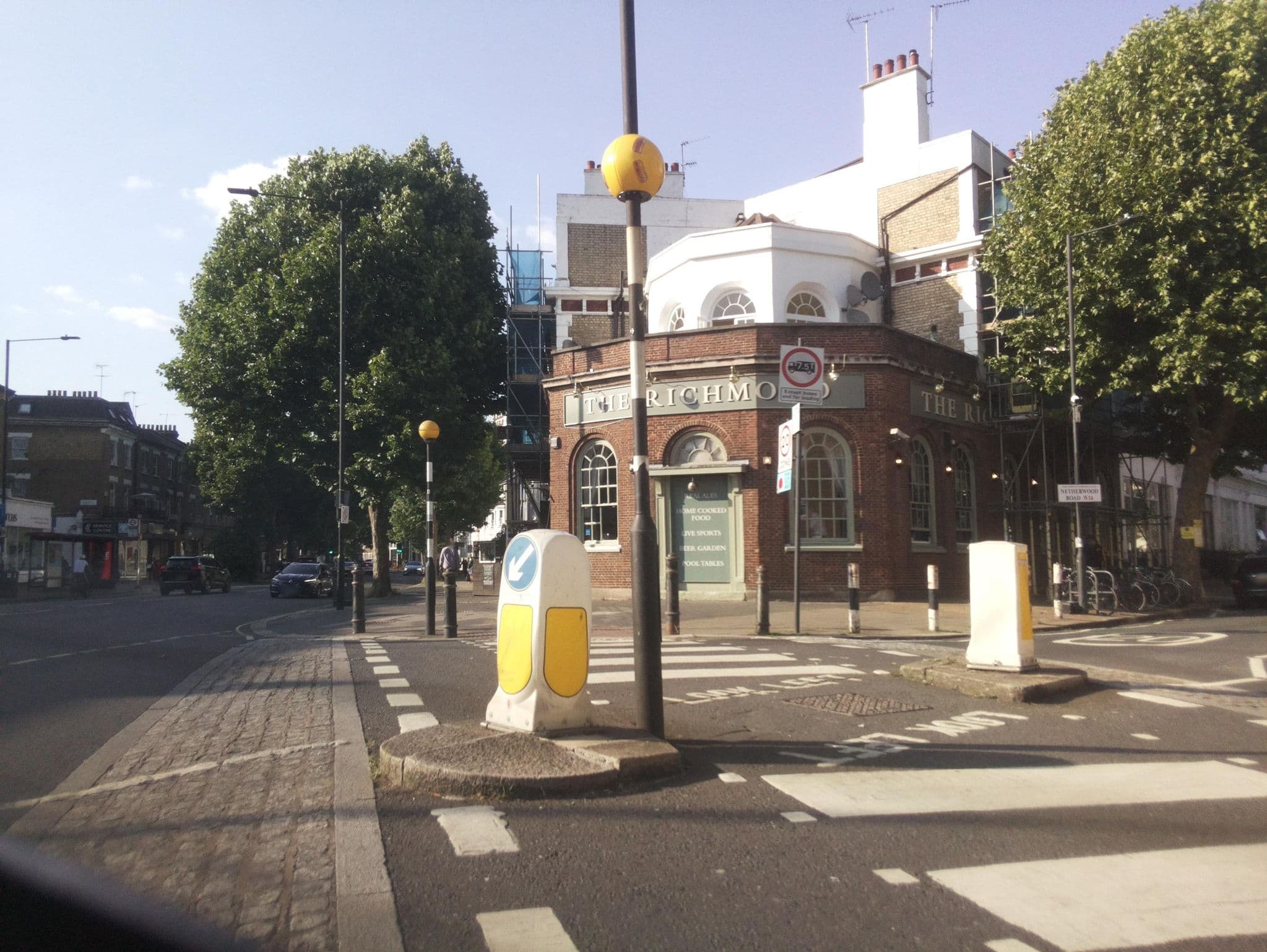 Street view near Plaza Hotel, Shepherds Bush — © southglos (CC BY-SA · Mapillary)