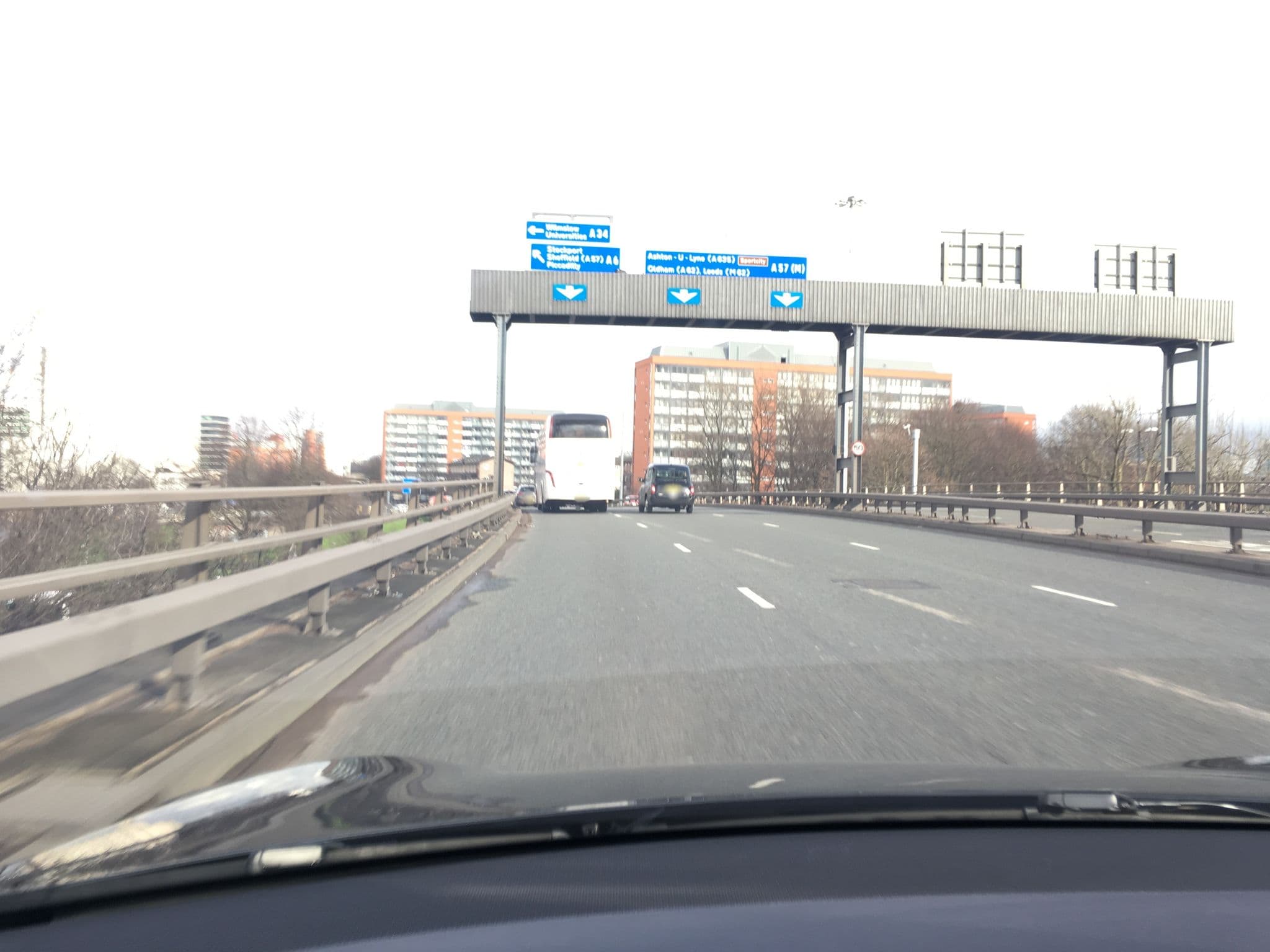 Street view near Premier Inn, Manchester — © julianlb (CC BY-SA · Mapillary)
