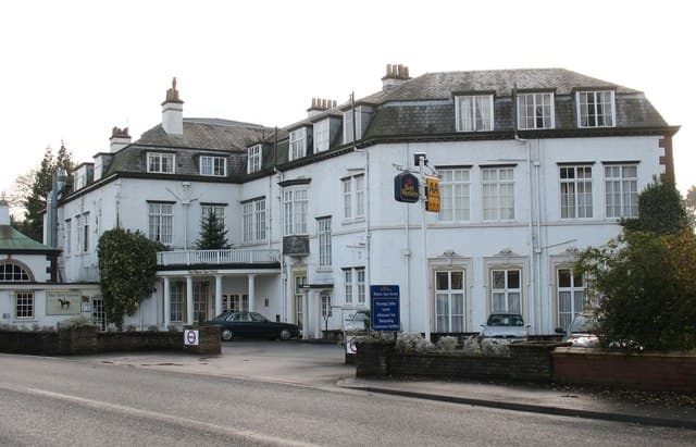 The Ripon Inn (via Wikimedia Commons, CC BY-SA 2.0)