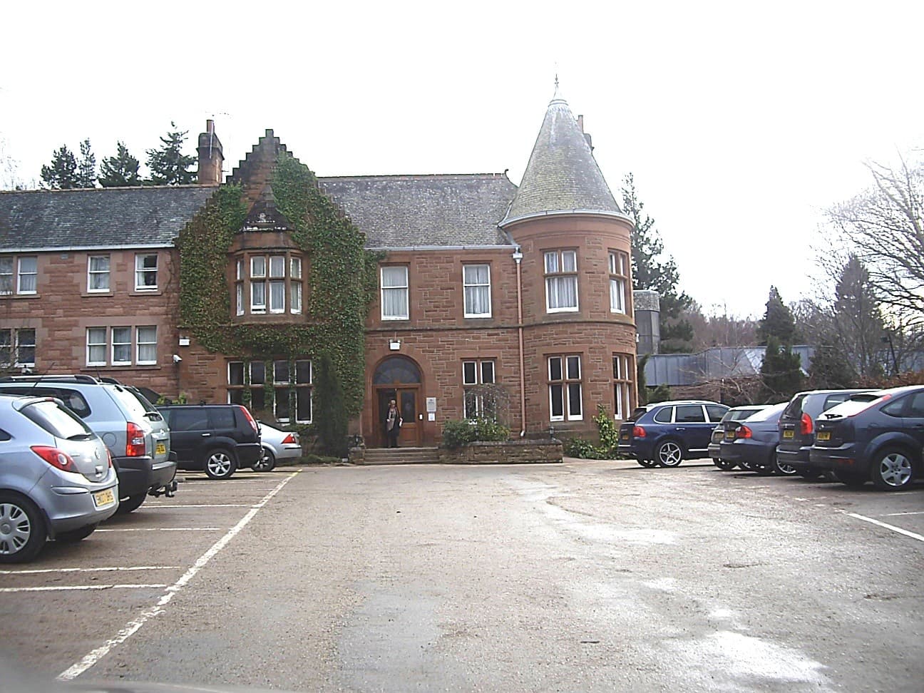 Hilton Grand Vacations Craigendarroch (via Wikimedia Commons, CC BY-SA 2.0)