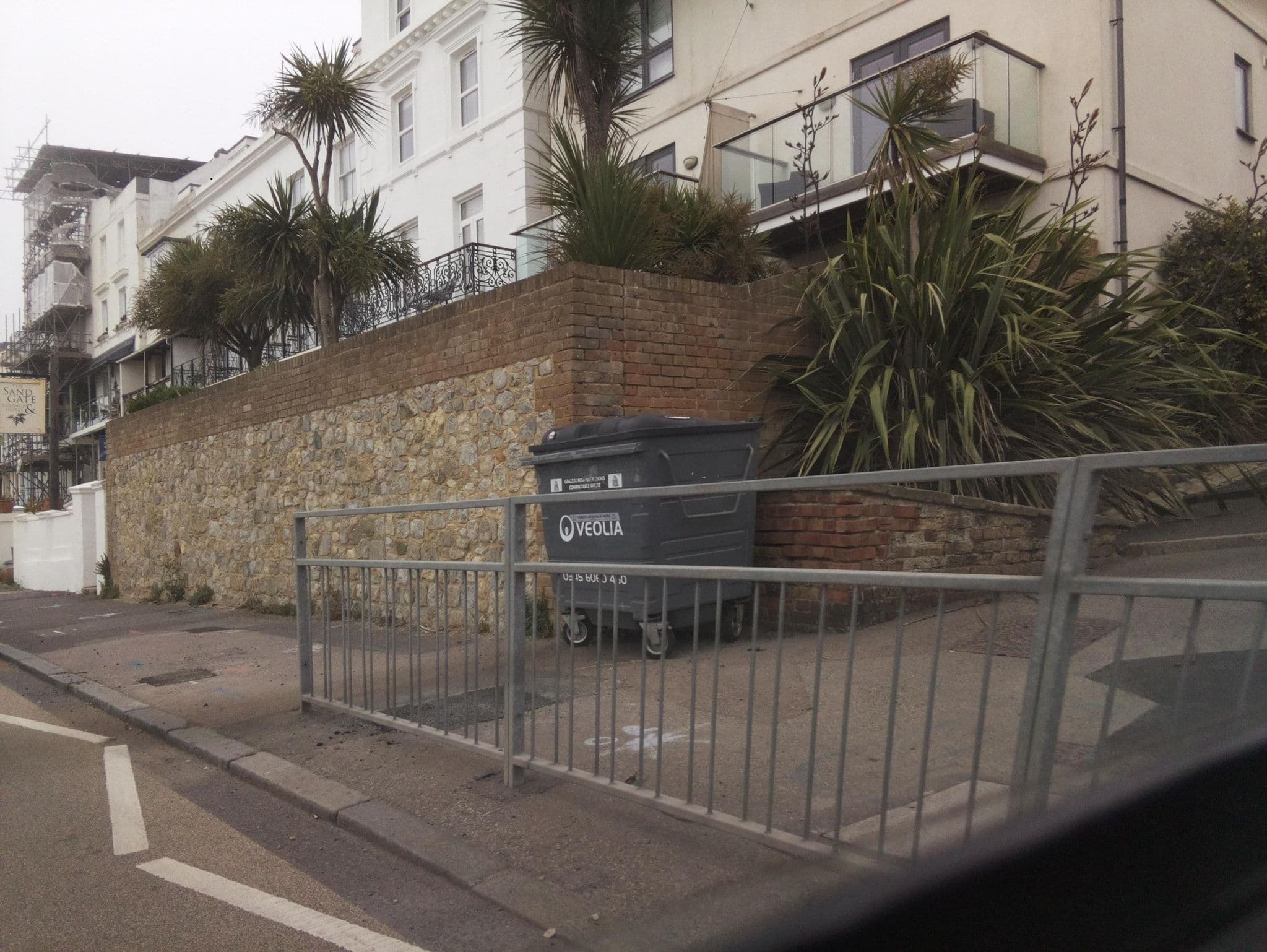 Street view near The Sandgate Hotel, Folkestone — © southglos (CC BY-SA · Mapillary)