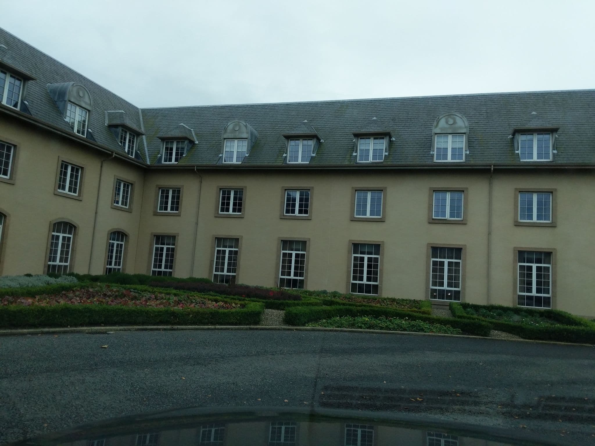 Street view near Fairmont, Saint Andrews — © ccbb7766 (CC BY-SA · Mapillary)
