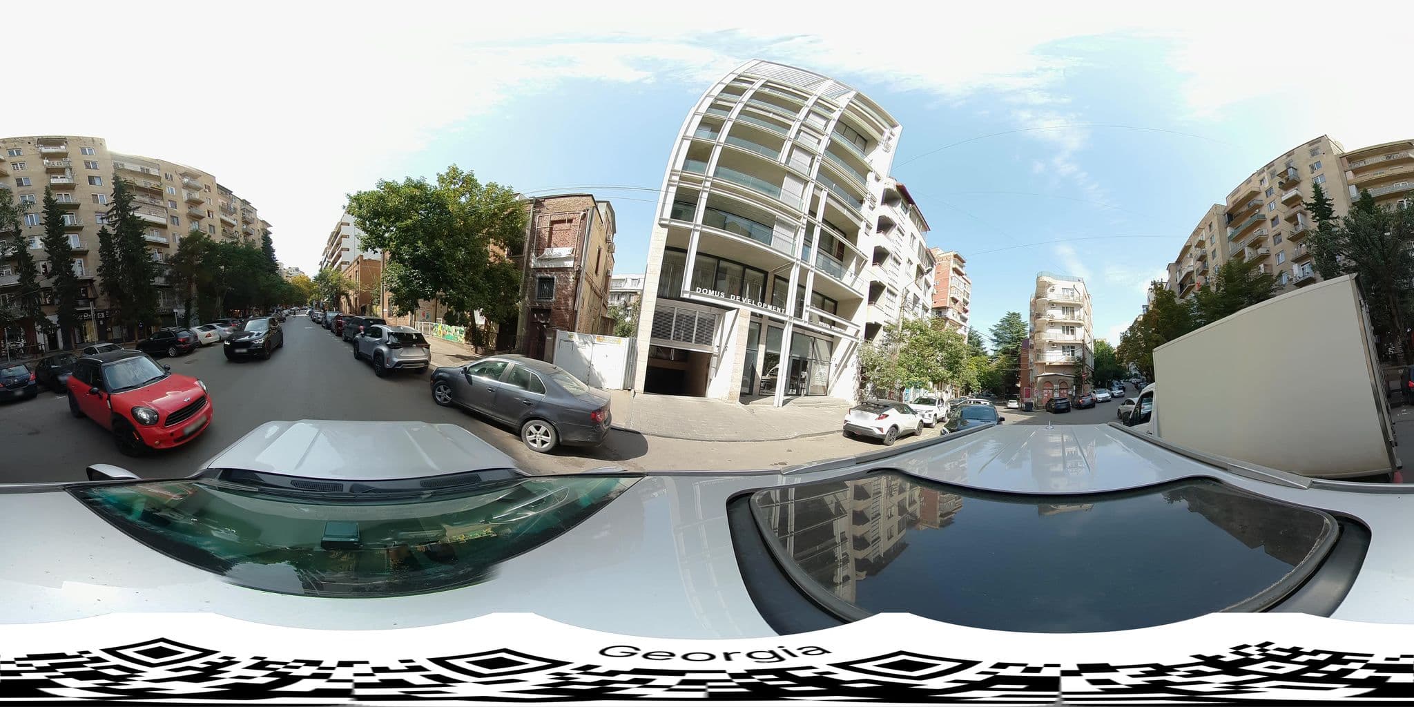 Street view near Art Gallery Apartment, Okroq’ana