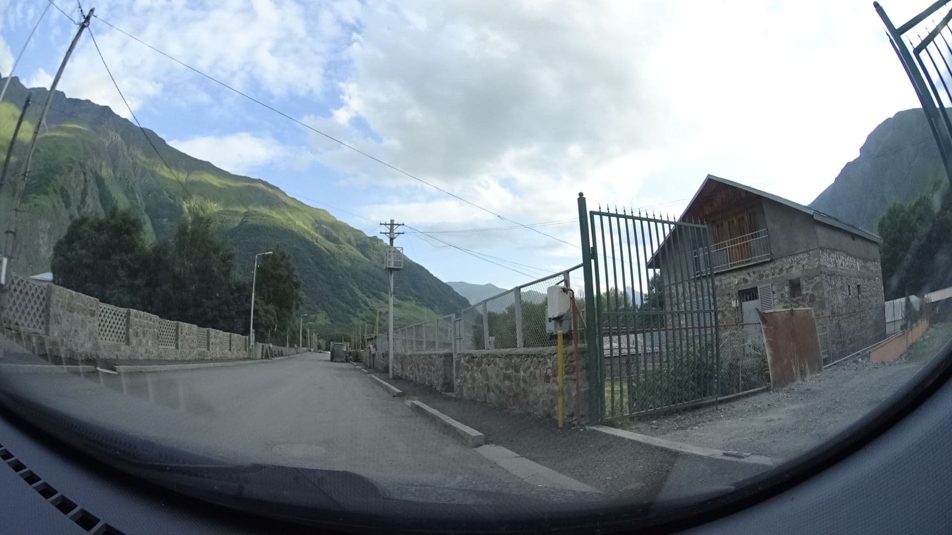 Street view near Guest House 15, Stepantsminda — © sashazykov (CC BY-SA · Mapillary)