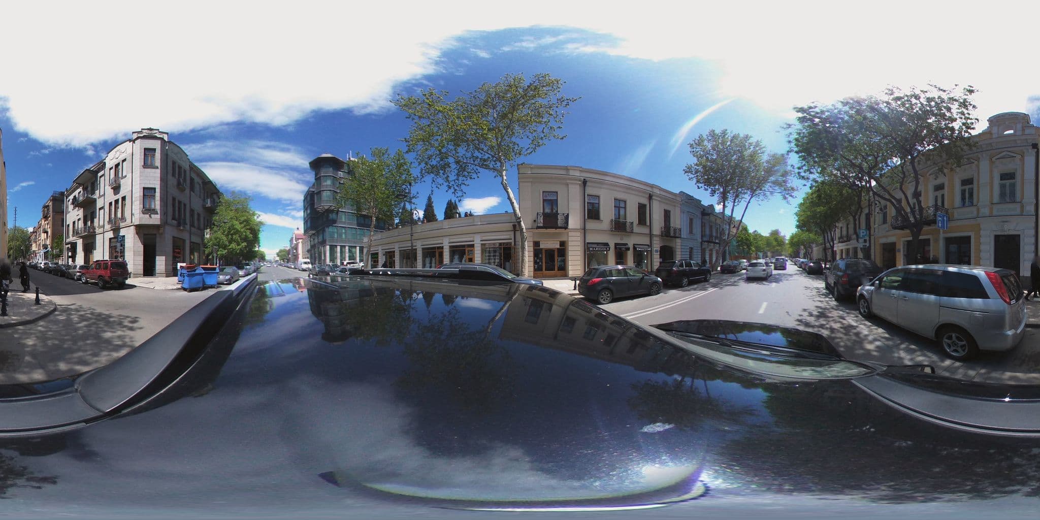Street view near GaLa Hostel, Okroq’ana