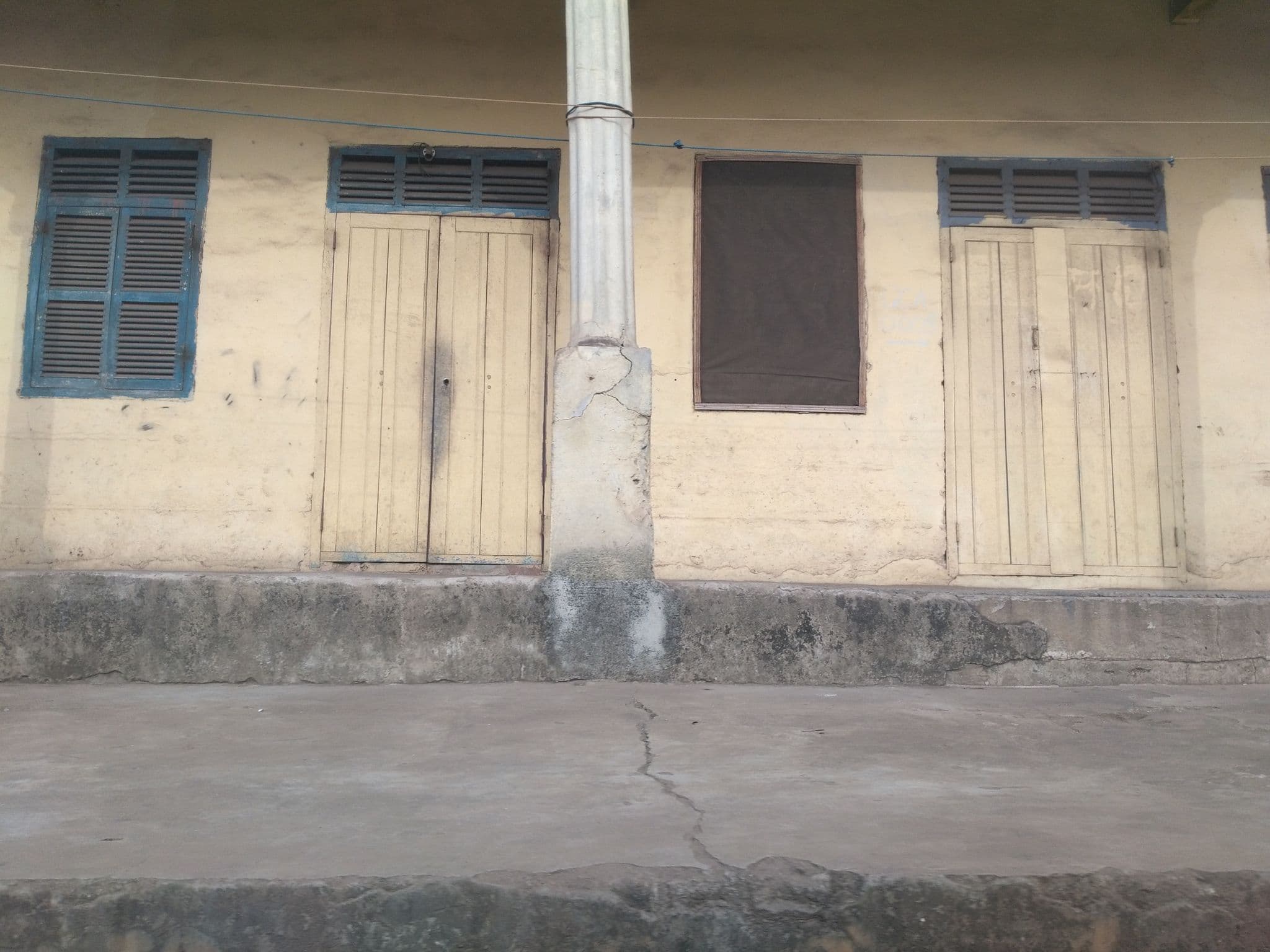 Street view near Fr. Hebert Memorial Lodge, Kumasi