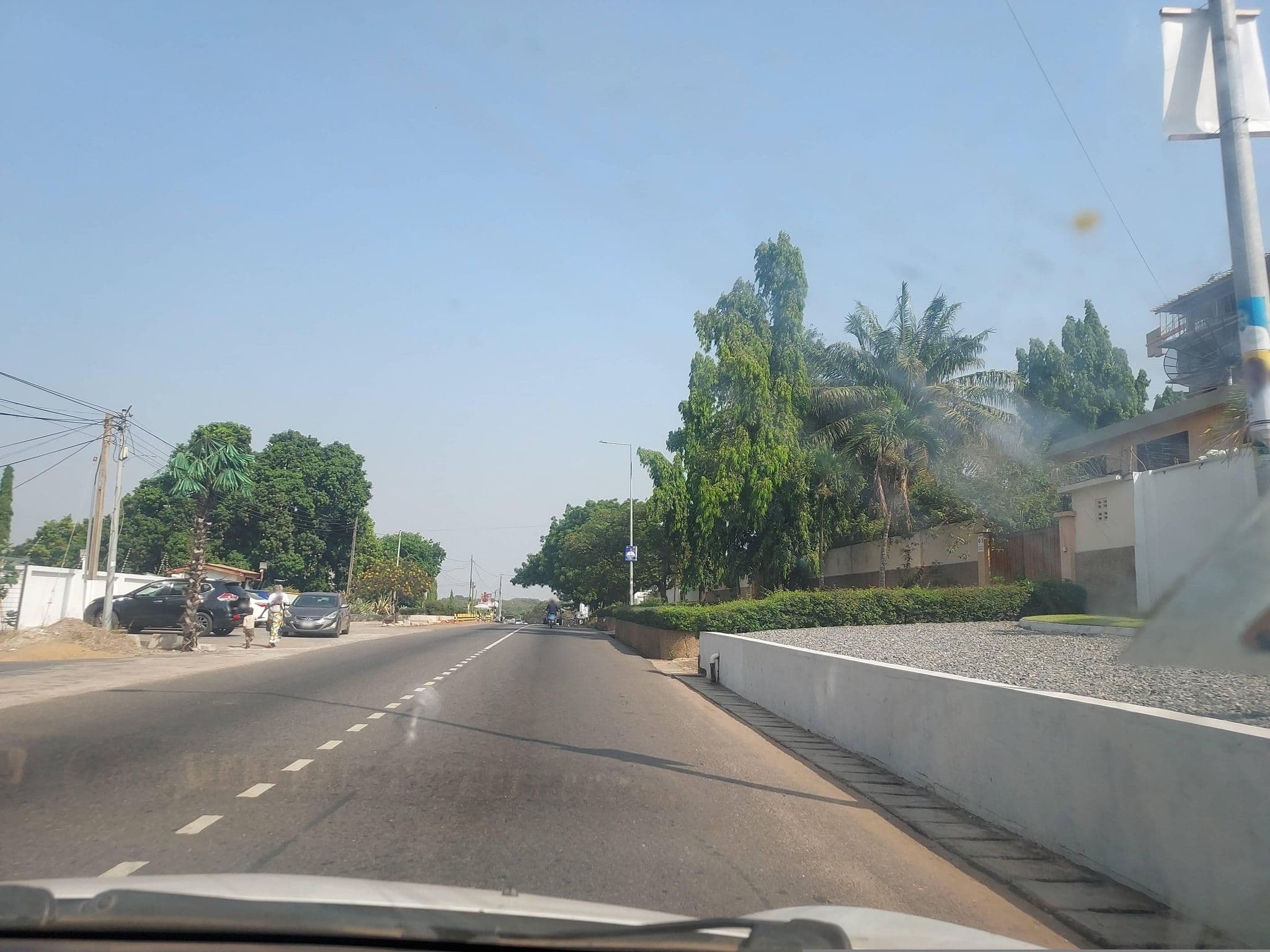 Street view near Kwarleyz Residence, Medina Estates