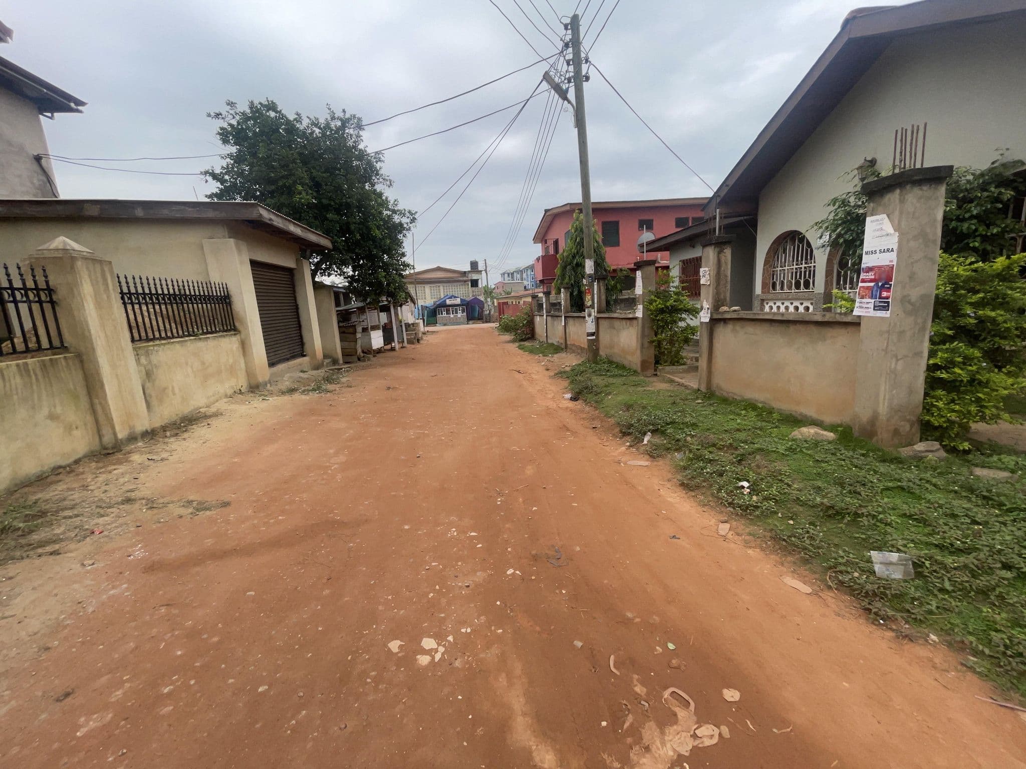 Street view near Aseda Hostel, Cape Coast