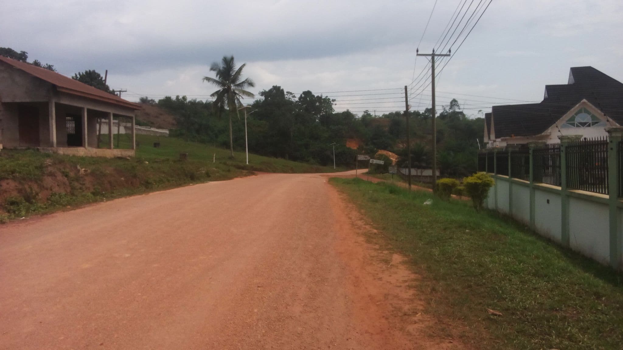 Street view near Luxury Touch Hotel, Tarkwa — © enock4seth (CC BY-SA · Mapillary)