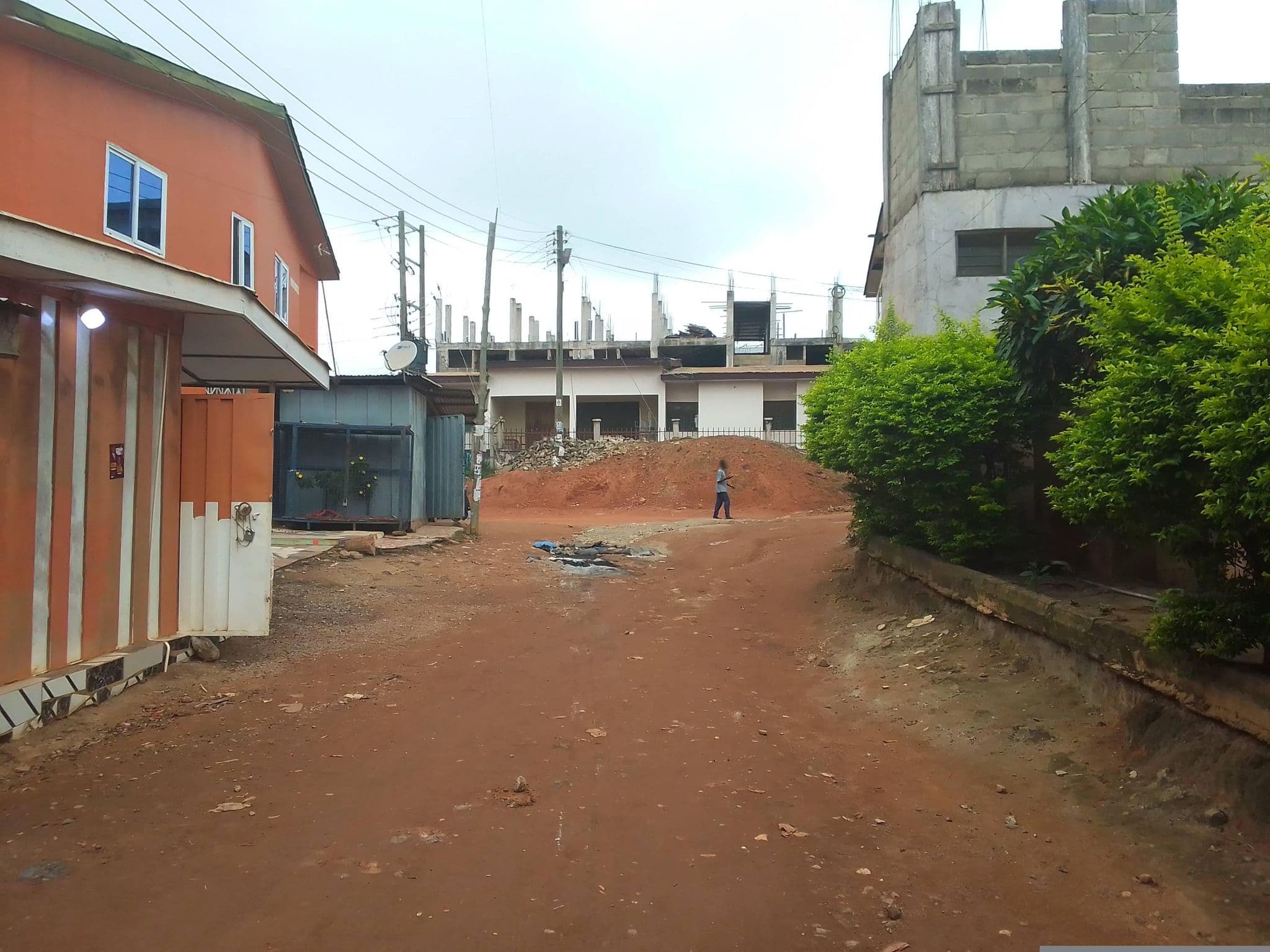 Street view near Wagingo, Kumasi