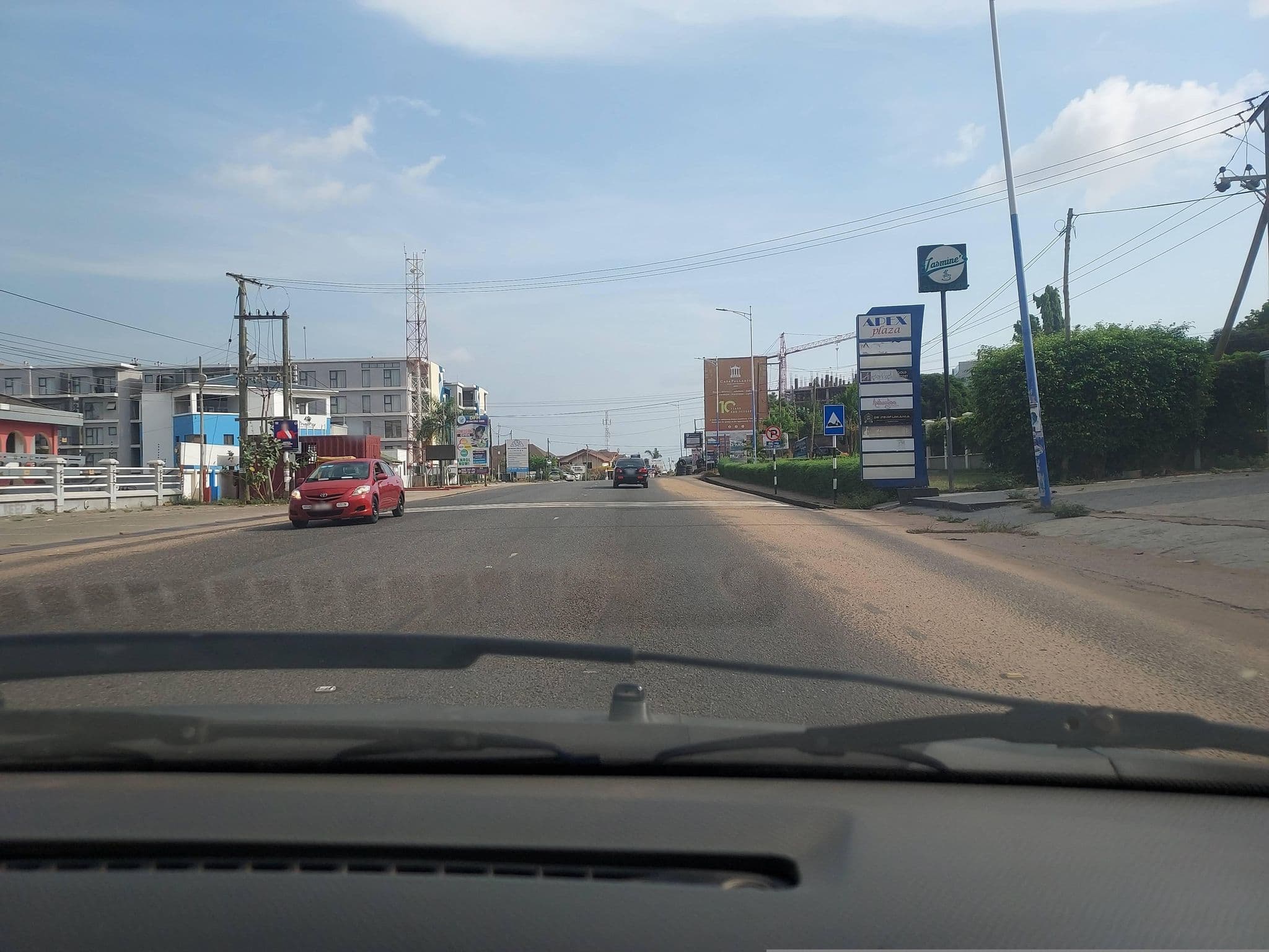 Street view near Tenko Plaza Hotel, Medina Estates