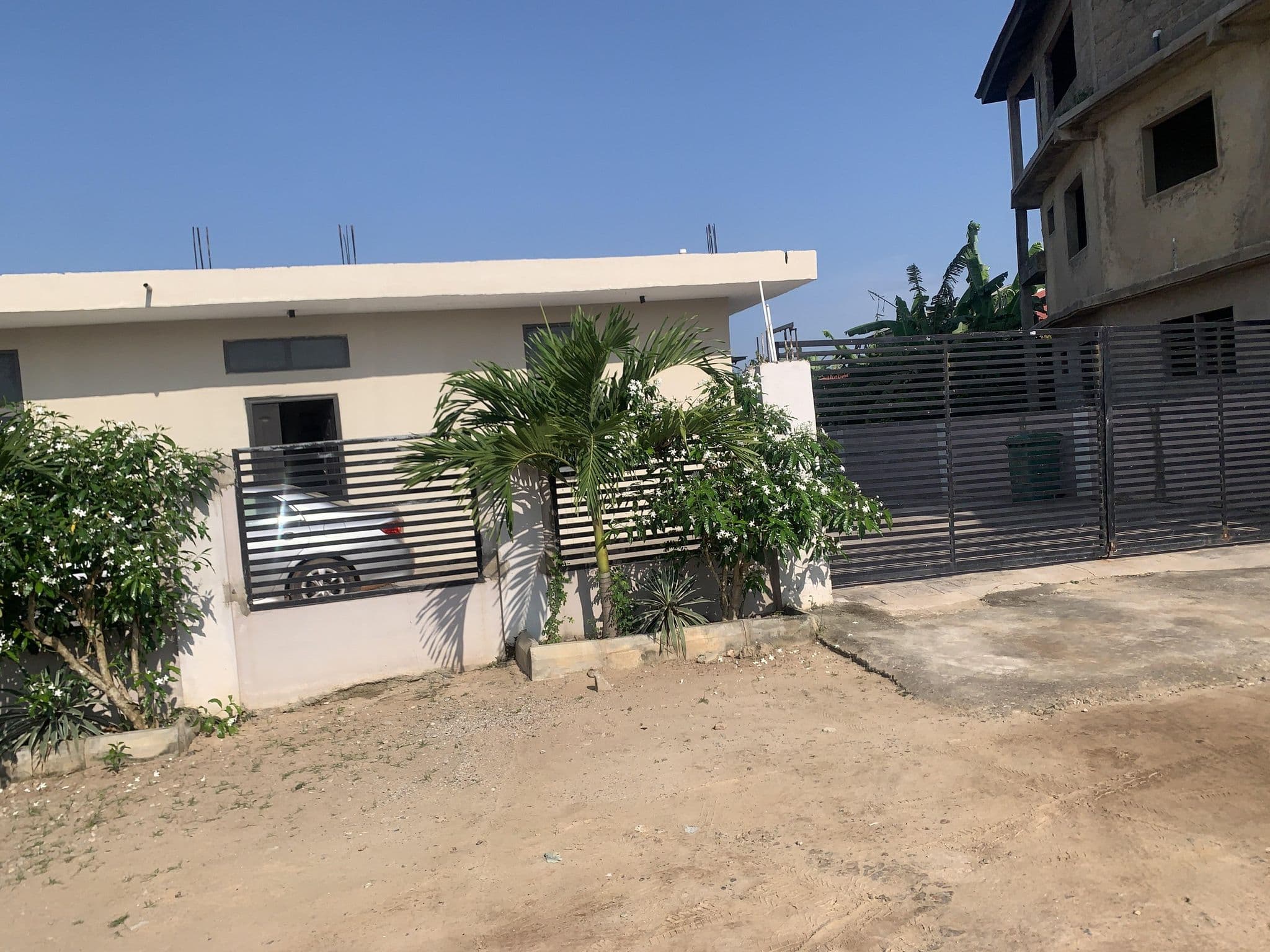 Street view near Juliborn Hostel, Cape Coast
