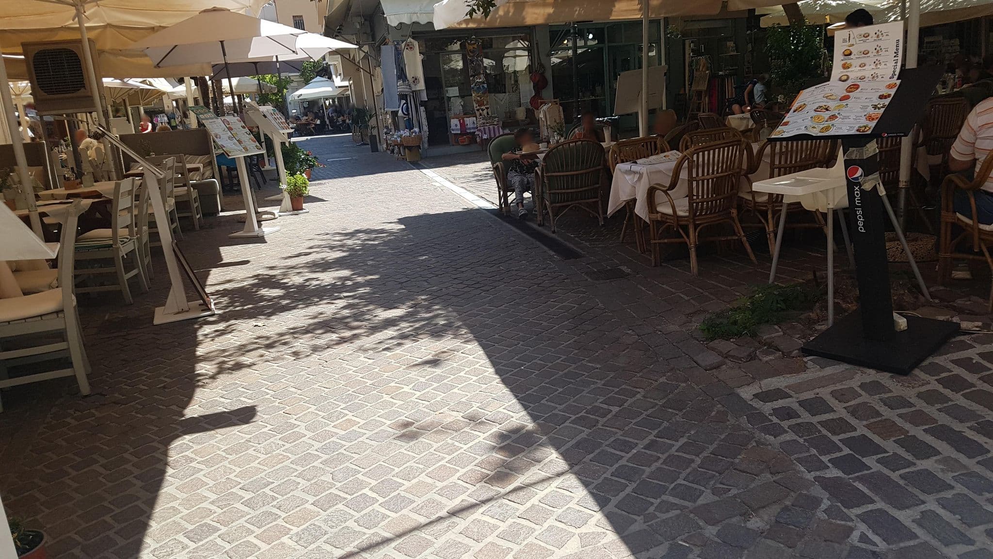 Street view near Vranas Suites, Chaniá — © dsmm (CC BY-SA · Mapillary)