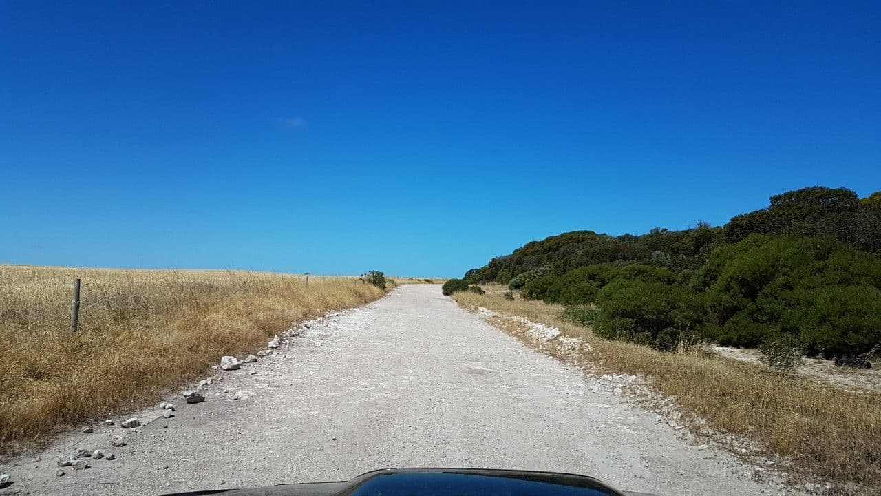 Street view near Sandy Hollow, Kingscote — © didz (CC BY-SA · Mapillary)