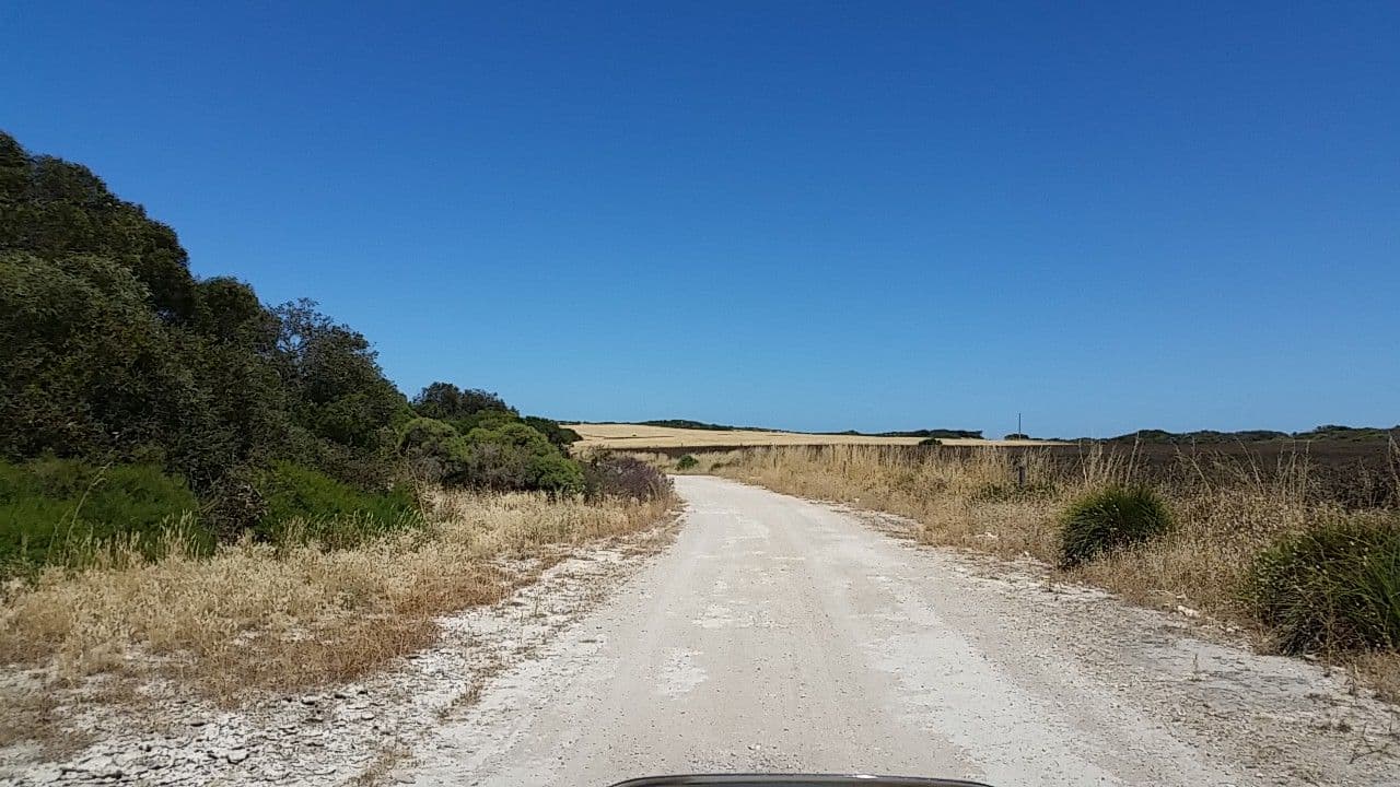 Street view near Golden Orb, Kingscote — © didz (CC BY-SA · Mapillary)
