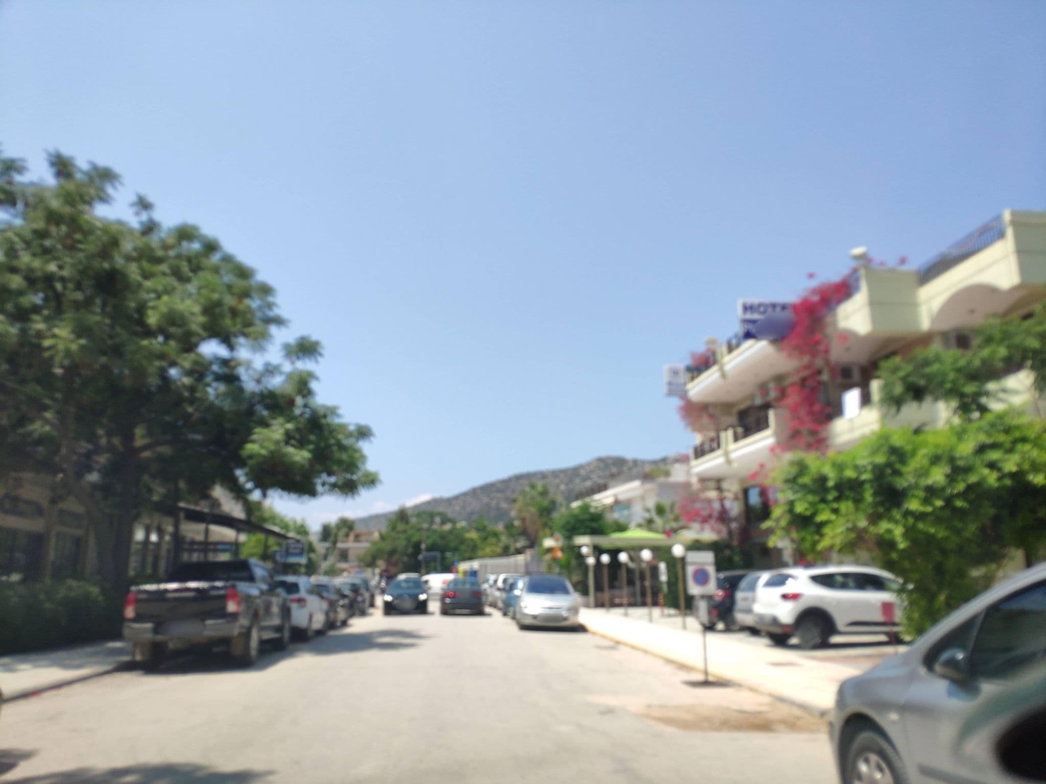 Street view near Hotel Solon, Tolón — © pppetros (CC BY-SA · Mapillary)