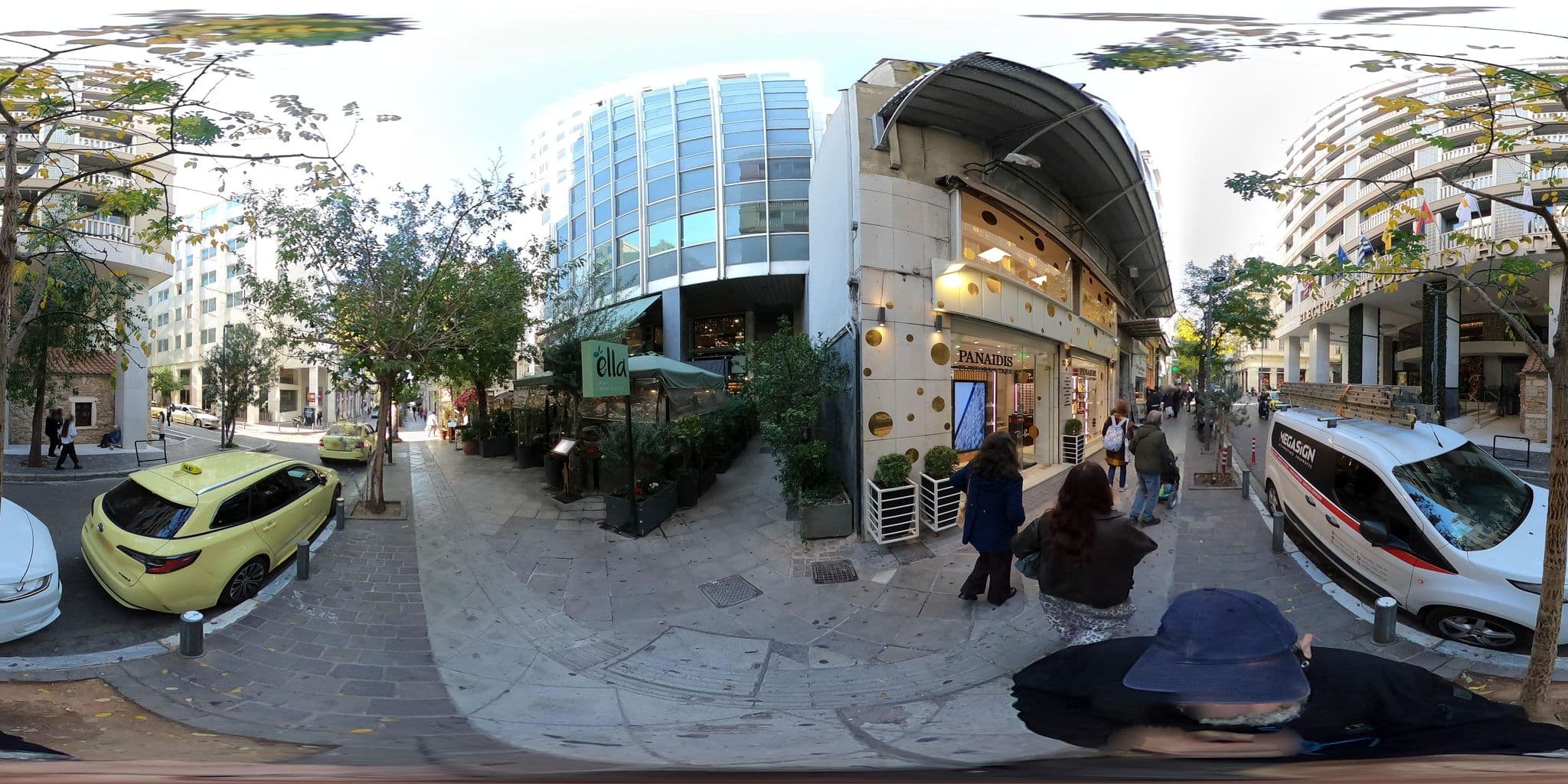 Street view near Amazon Hotel, Athens