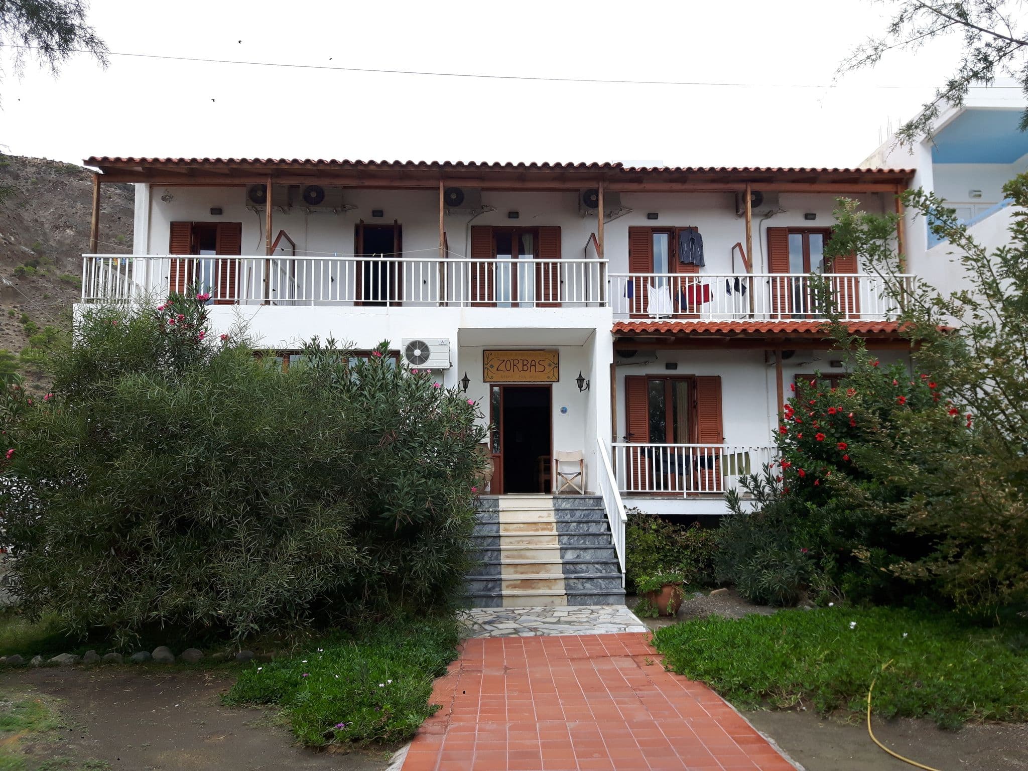Street view near Galis, Palaióchora