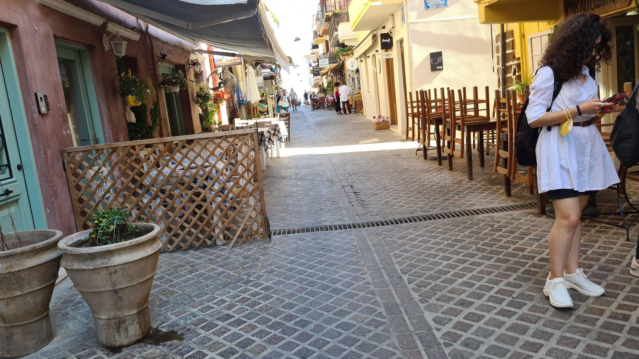 Street view near Silde Studios & Apartments, Chaniá — © dsmm (CC BY-SA · Mapillary)