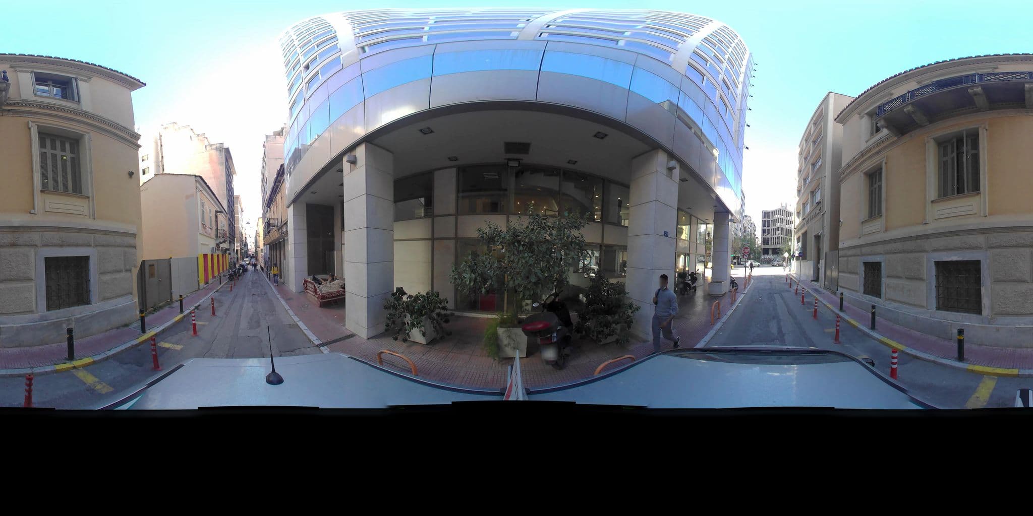 Street view near Dorian Inn, Athens